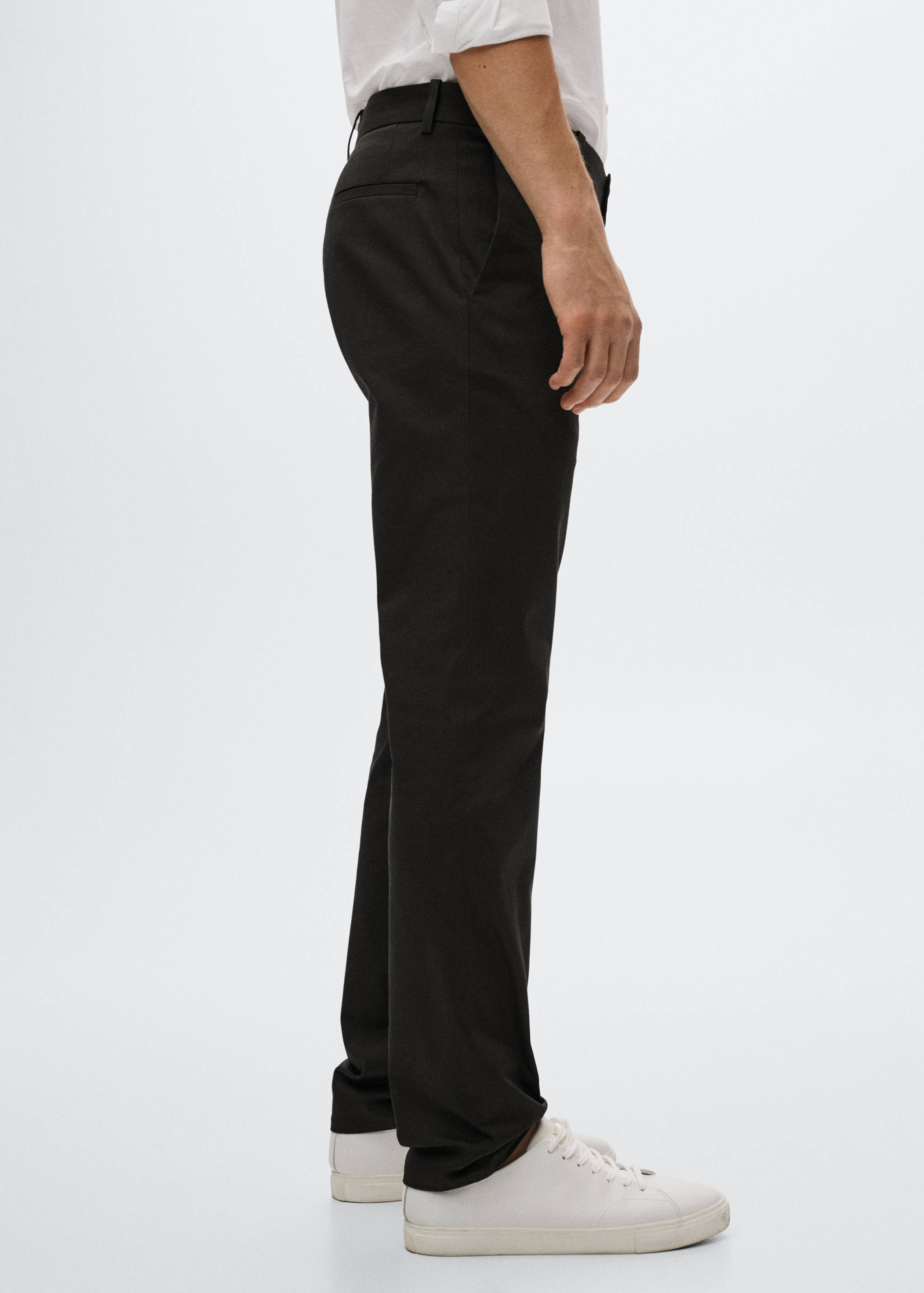Slim fit chino trousers - Details of the article 2