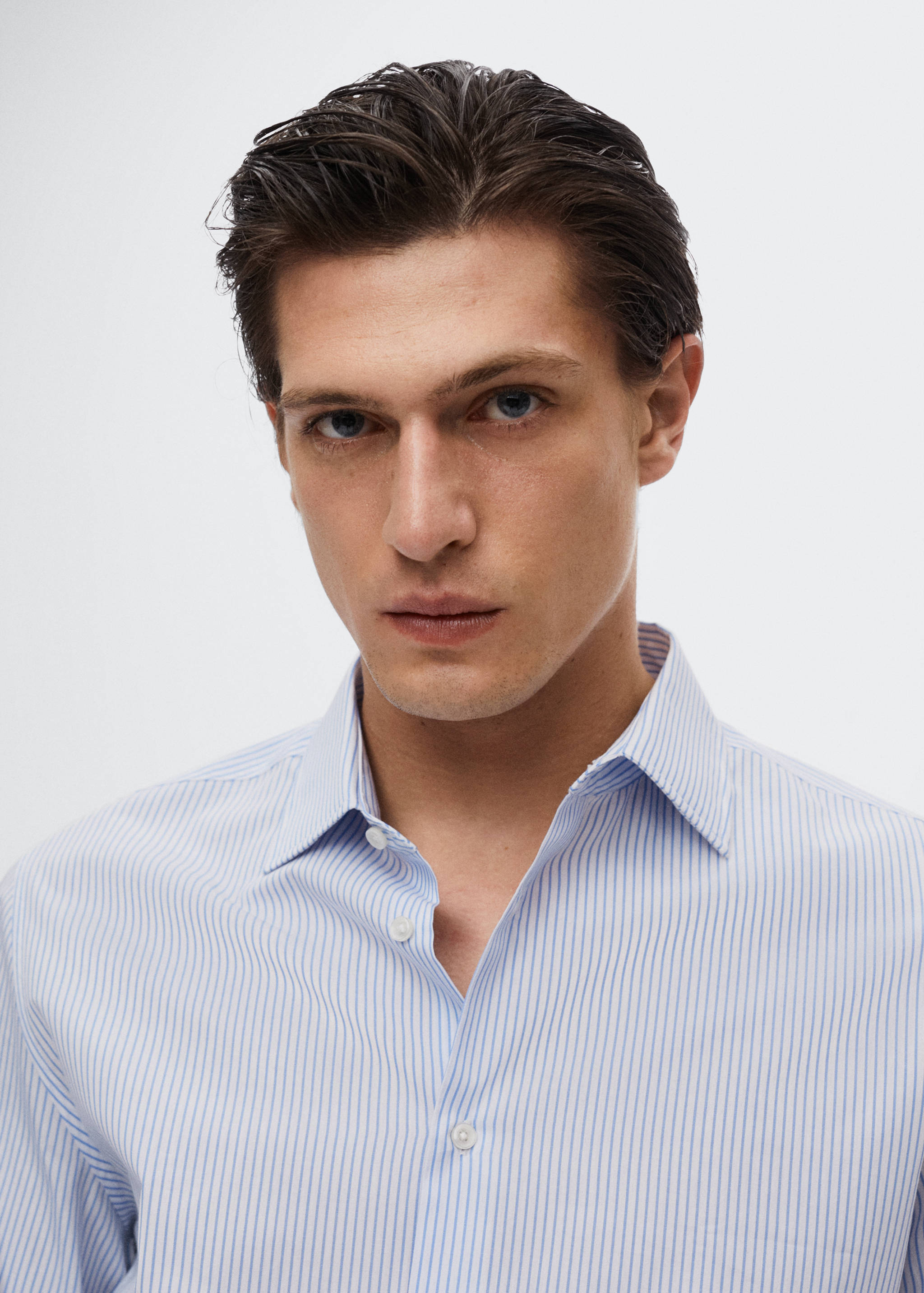 Slim fit thousand striped suit shirt - Details of the article 1