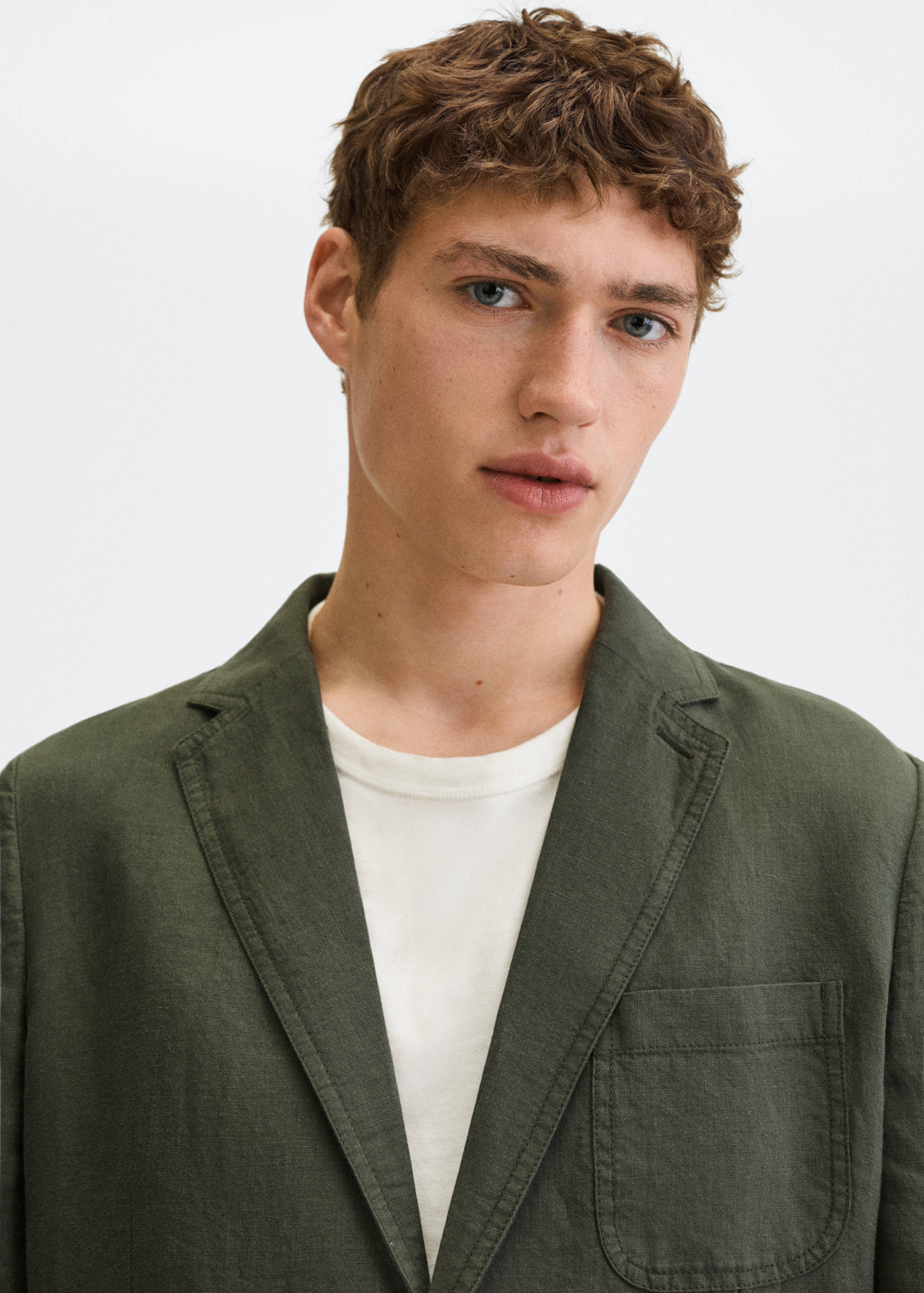 Slim-fit linen jacket - Details of the article 1