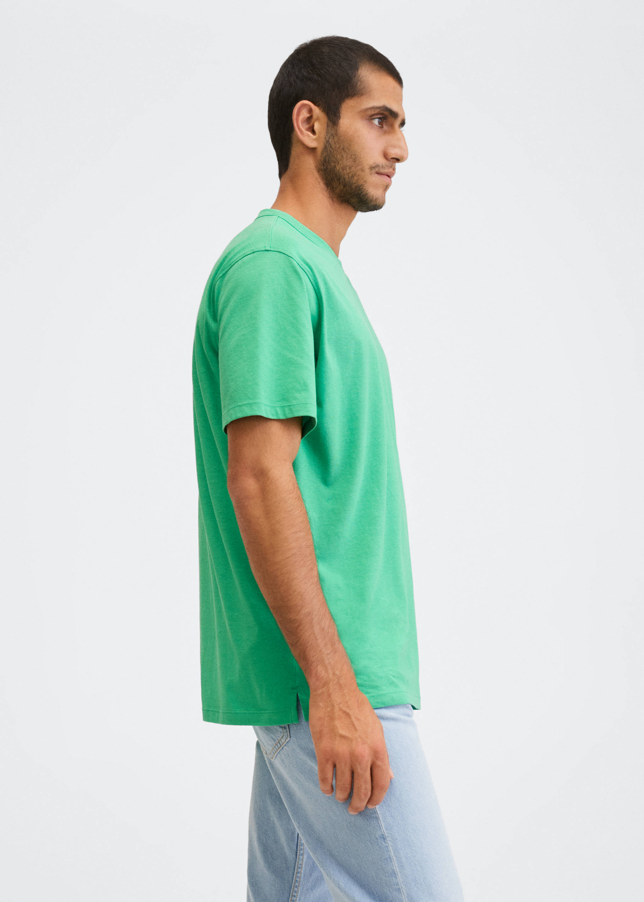 Light cotton t-shirt - Details of the article 2