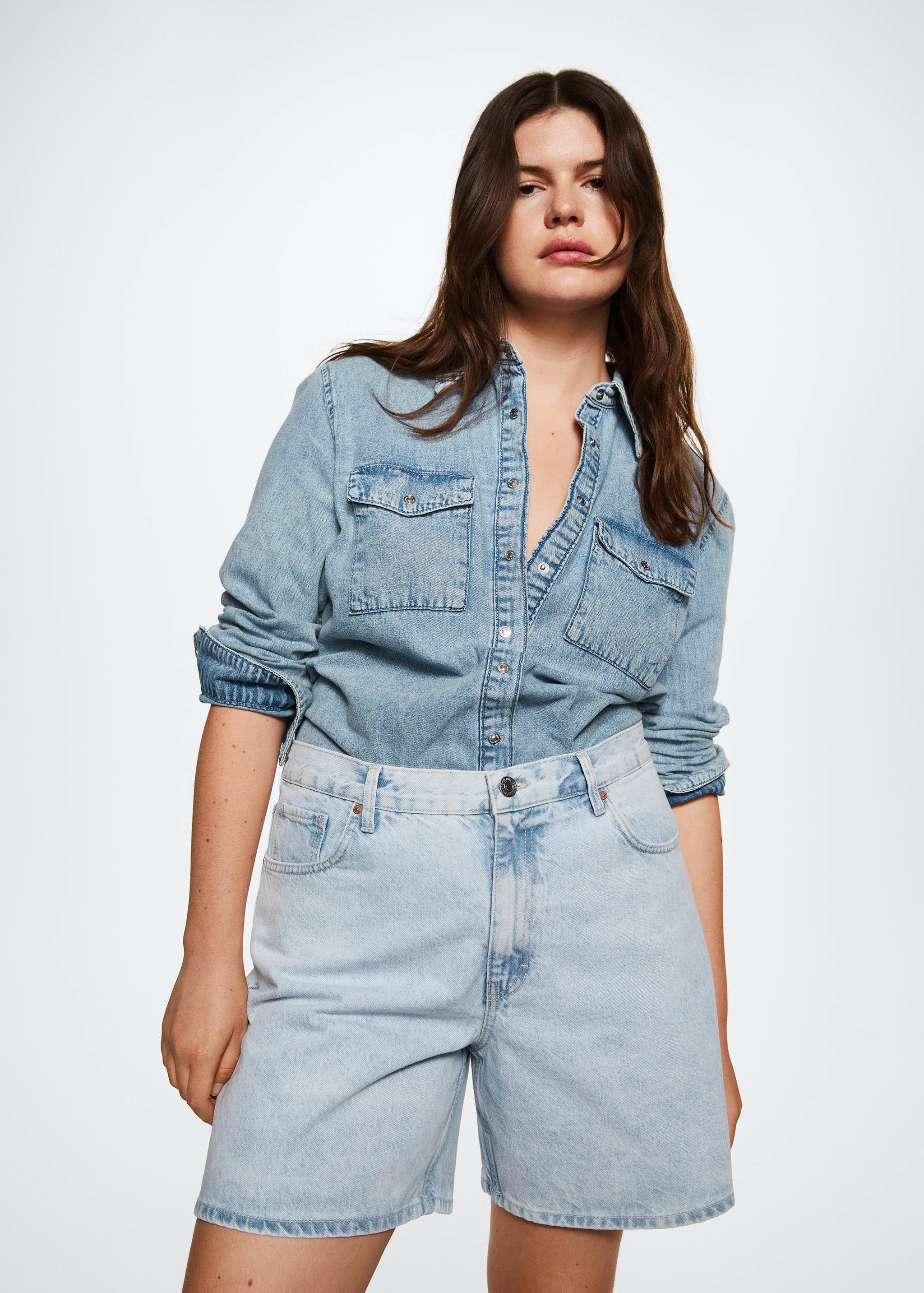 Straight denim shorts - Details of the article 5