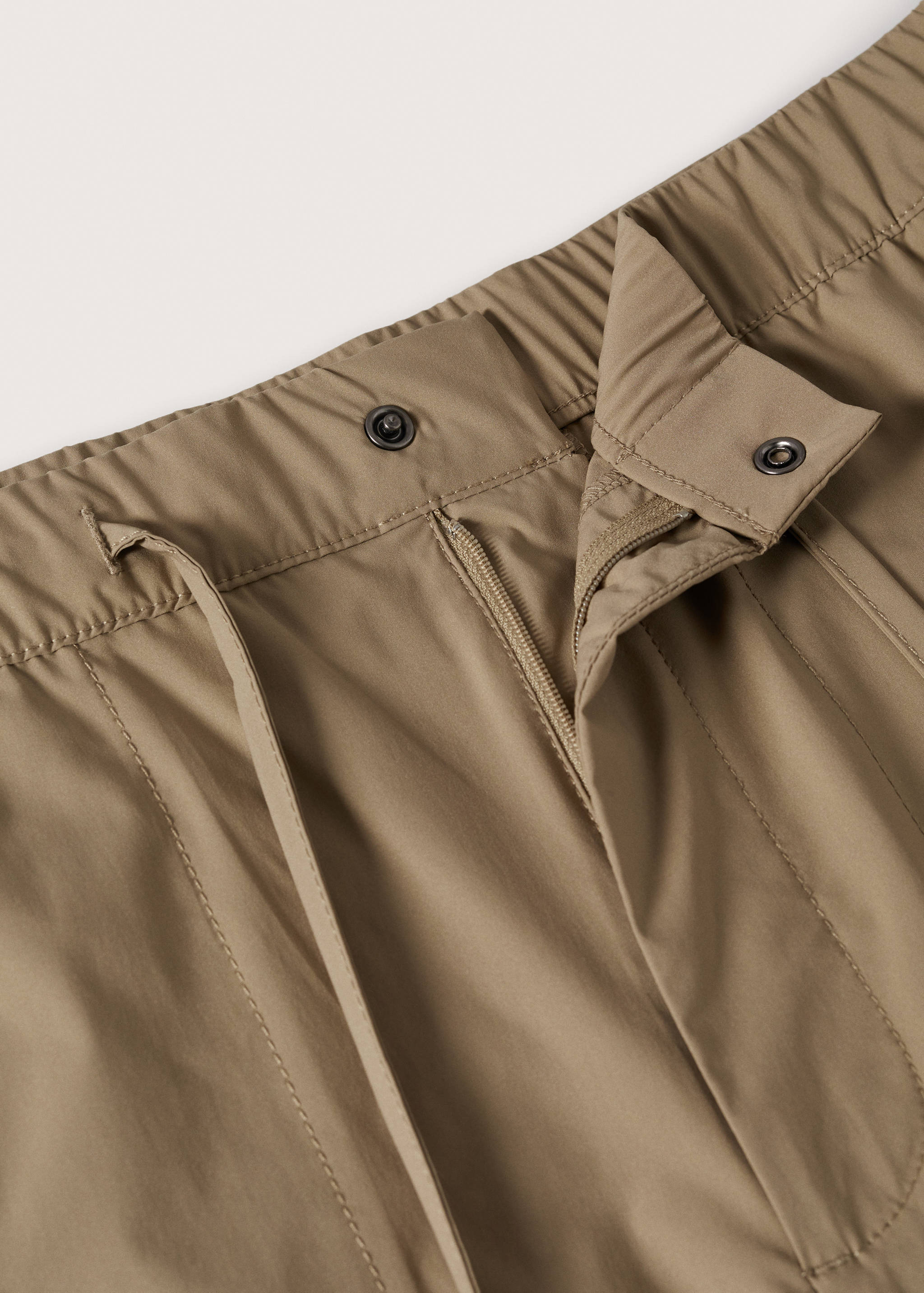 Elastic waist Bermuda shorts - Details of the article 8
