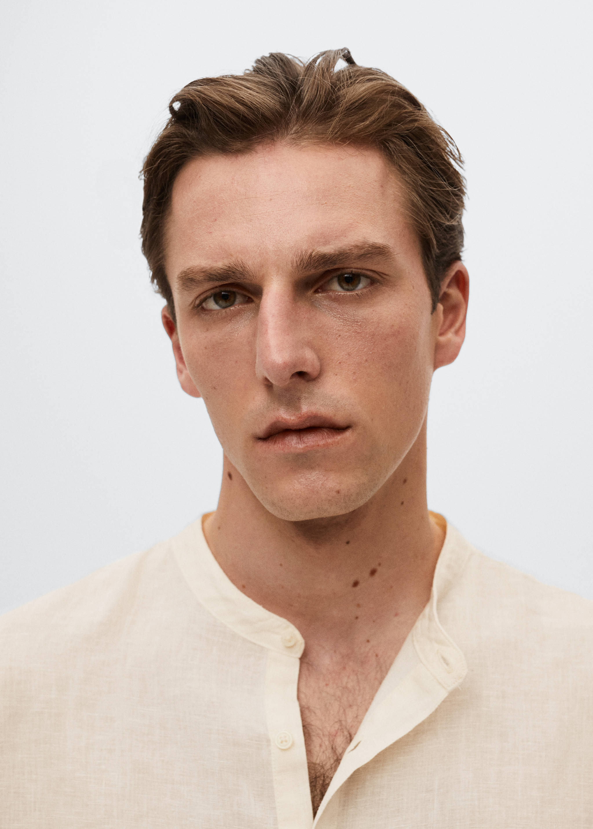 Regular-fit Mao-collar linen shirt - Details of the article 1