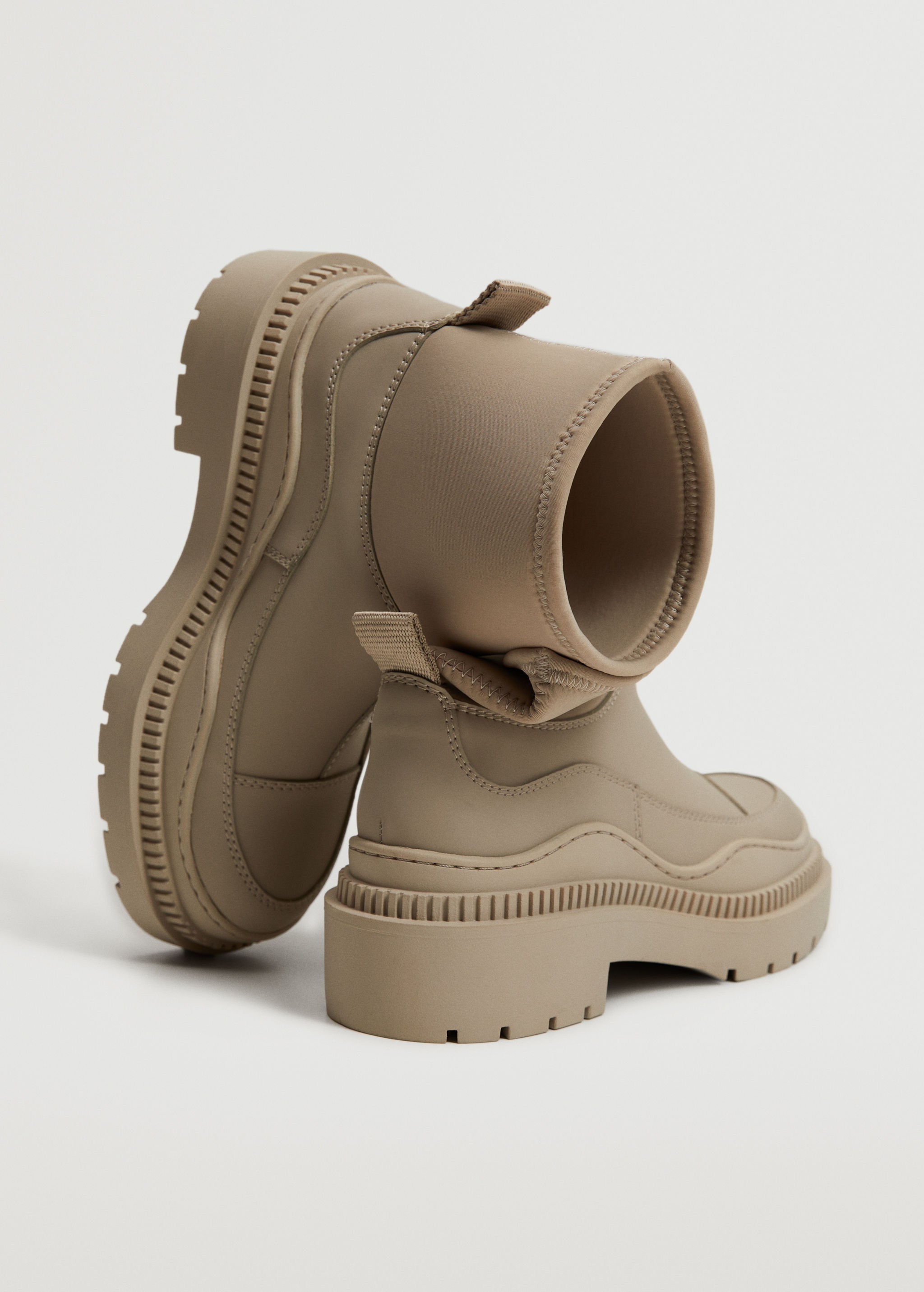 Botines planes engomades - Detall de l'article 1
