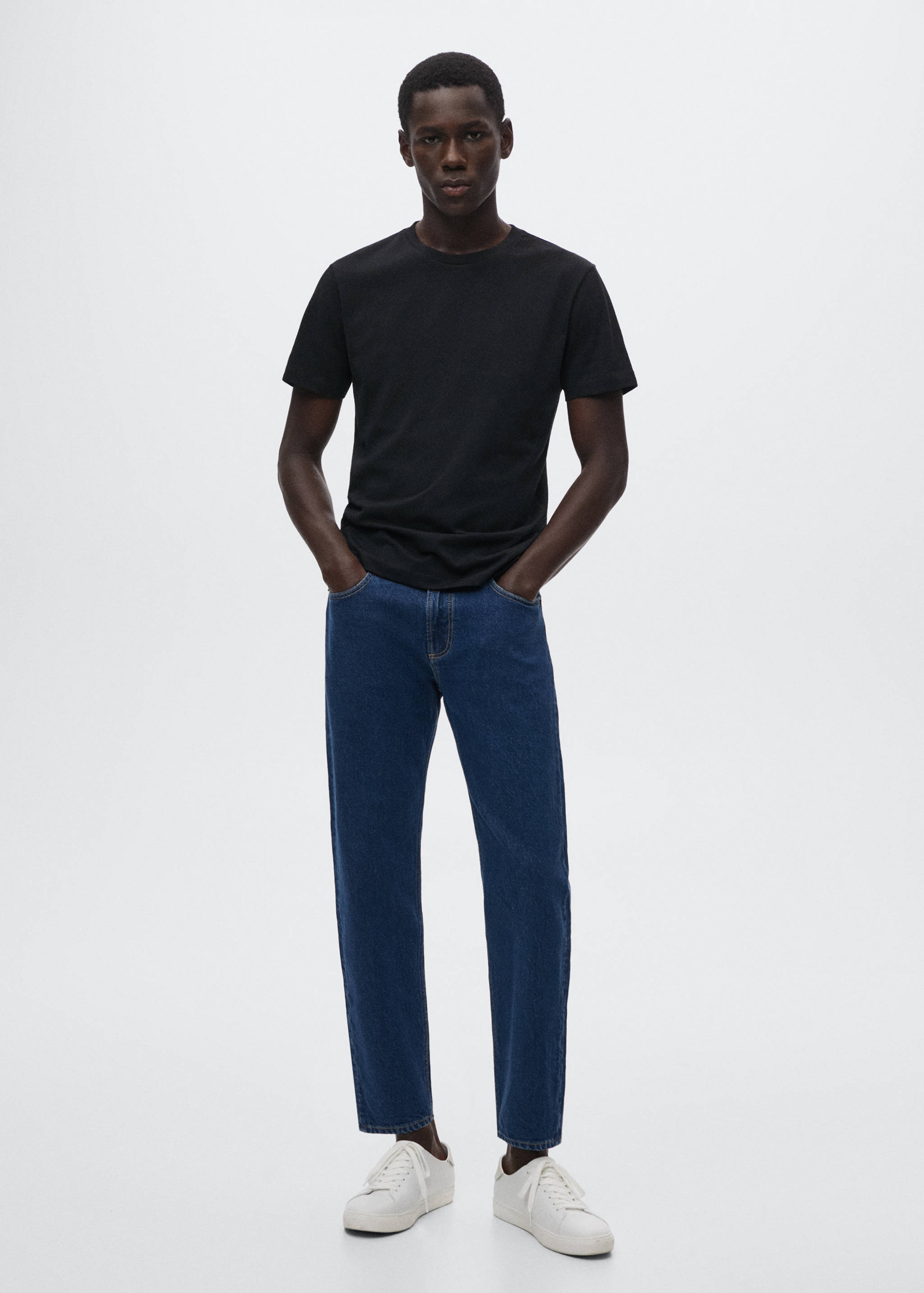 Basic t-skjorter i bærekraftig bomull - Total bildeutsnitt