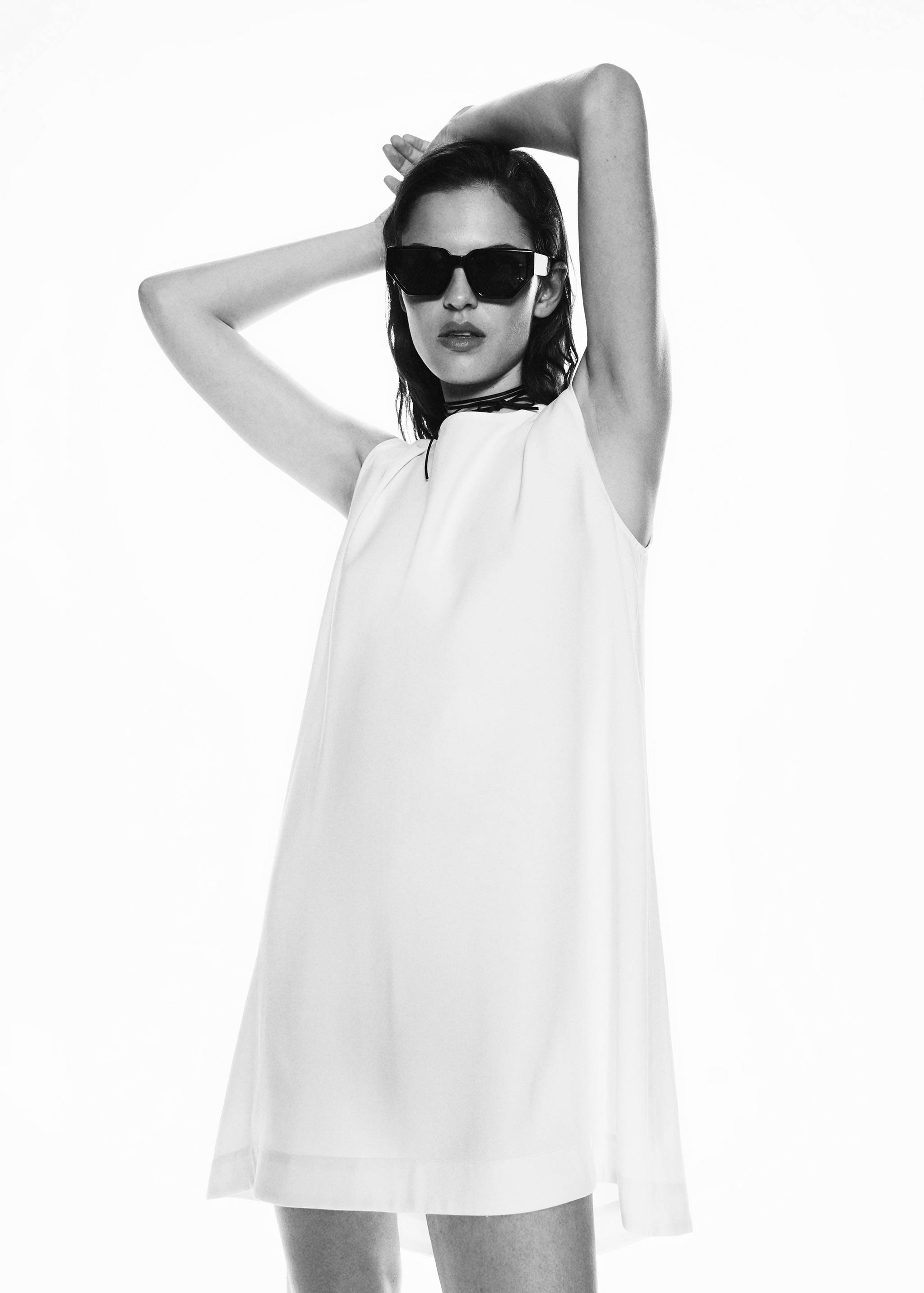 Oversize fluid dress - Details of the article 1