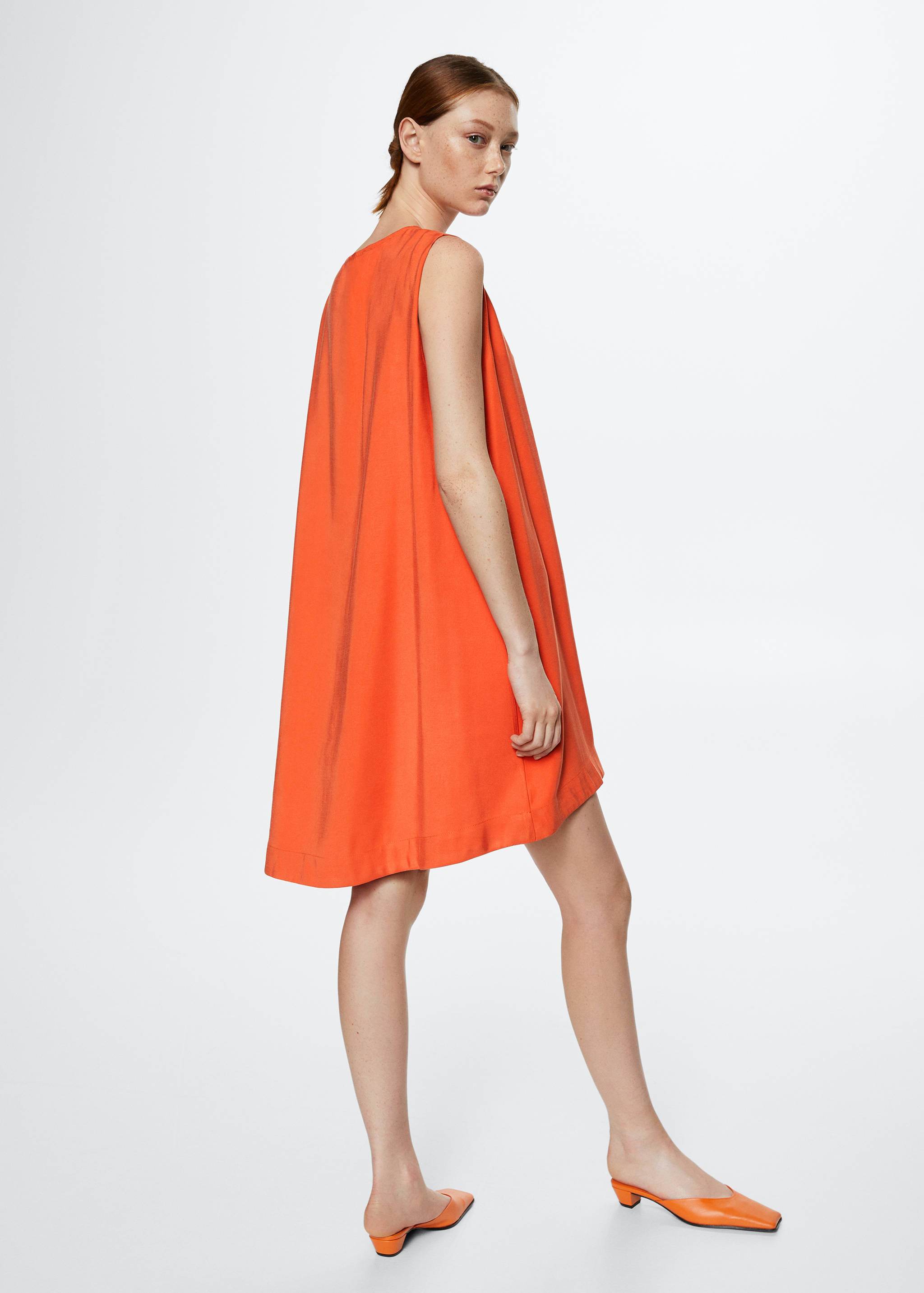 Oversize fluid dress - Reverse of the article