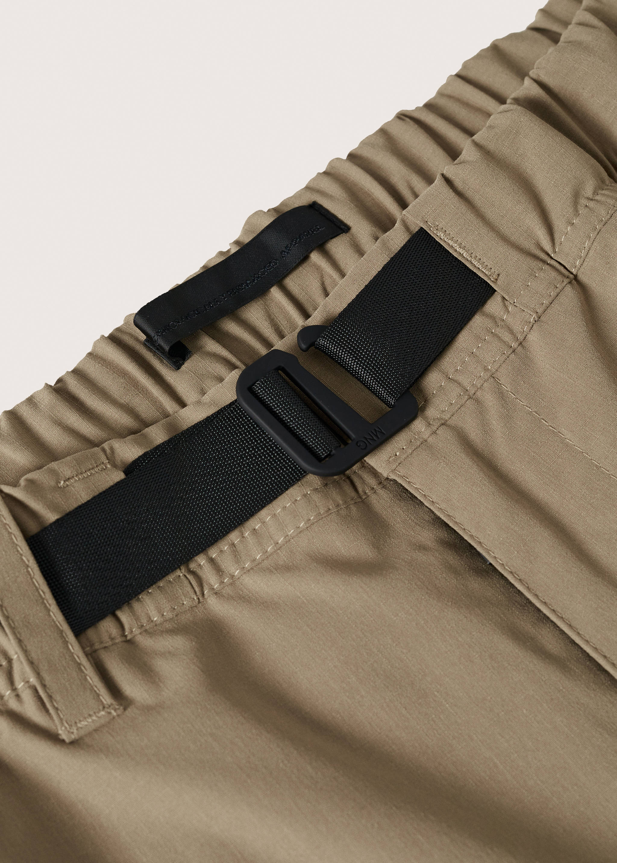 Waterproof cargo trousers - Details of the article 9