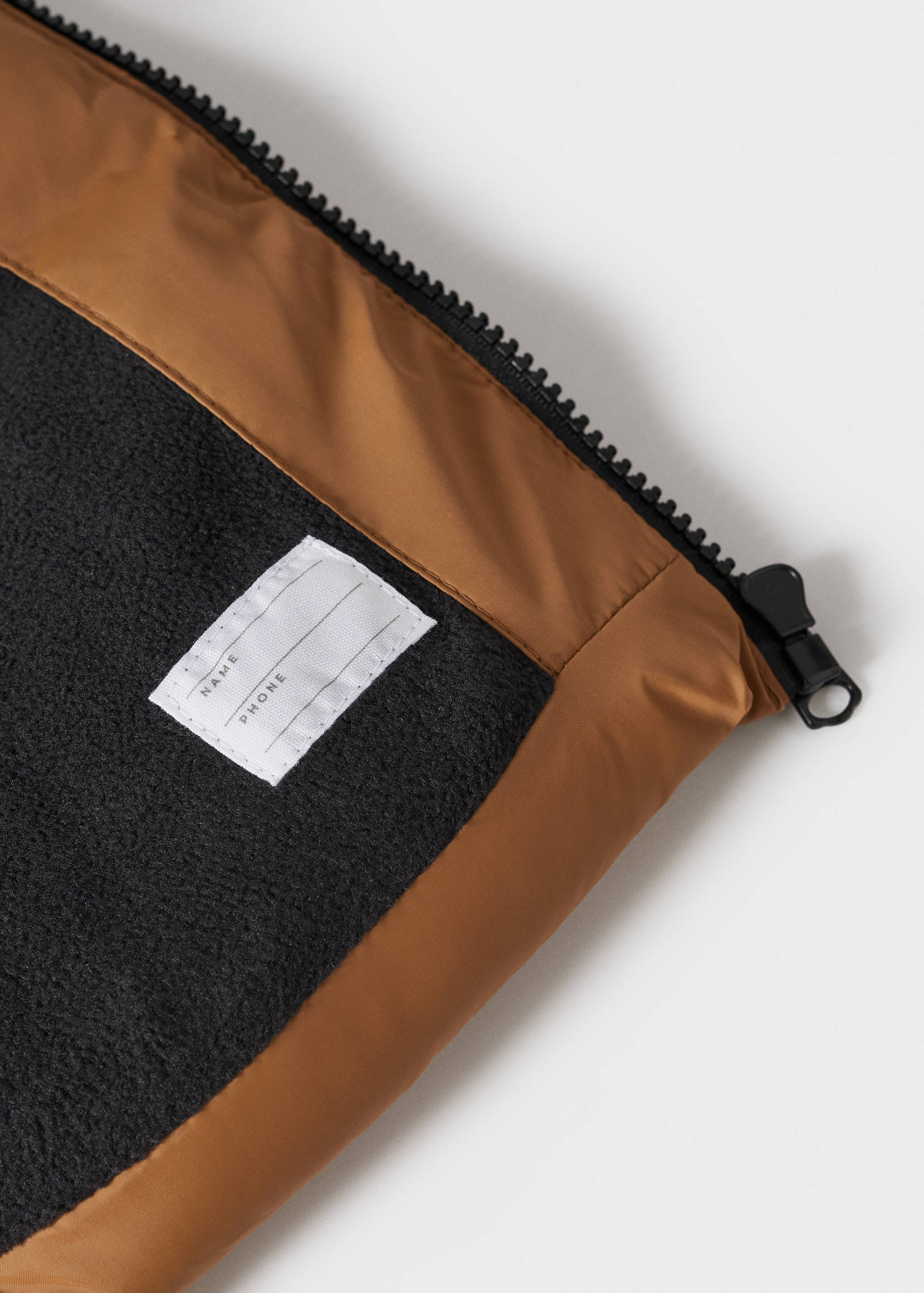 Anorac embuatat caputxa - Detall de l'article 8