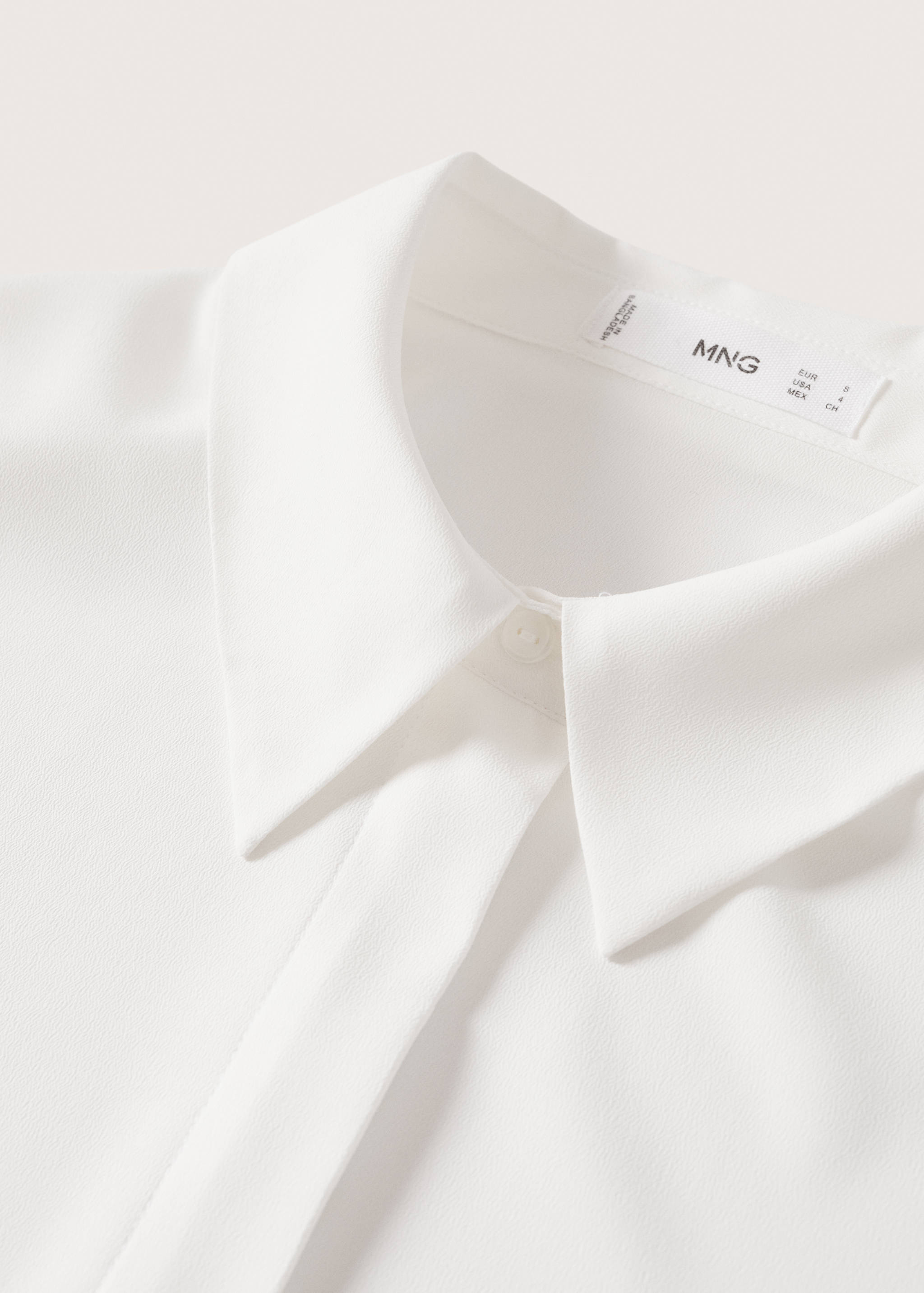 Buttoned flowy shirt - Details of the article 8