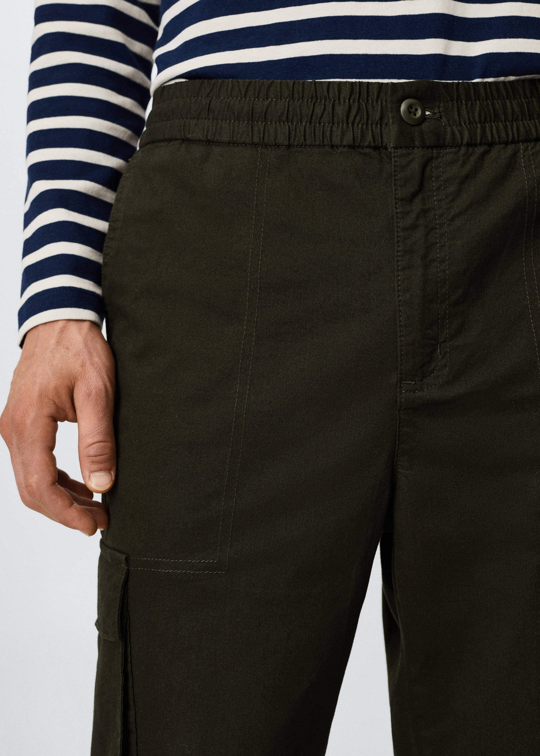 Cotton cargo trousers - Details of the article 1