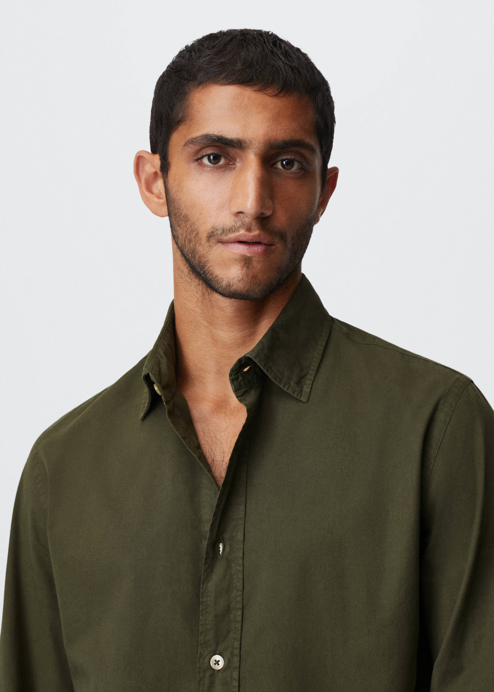 Slim Fit-Hemd aus Baumwolle - Detail des Artikels 1