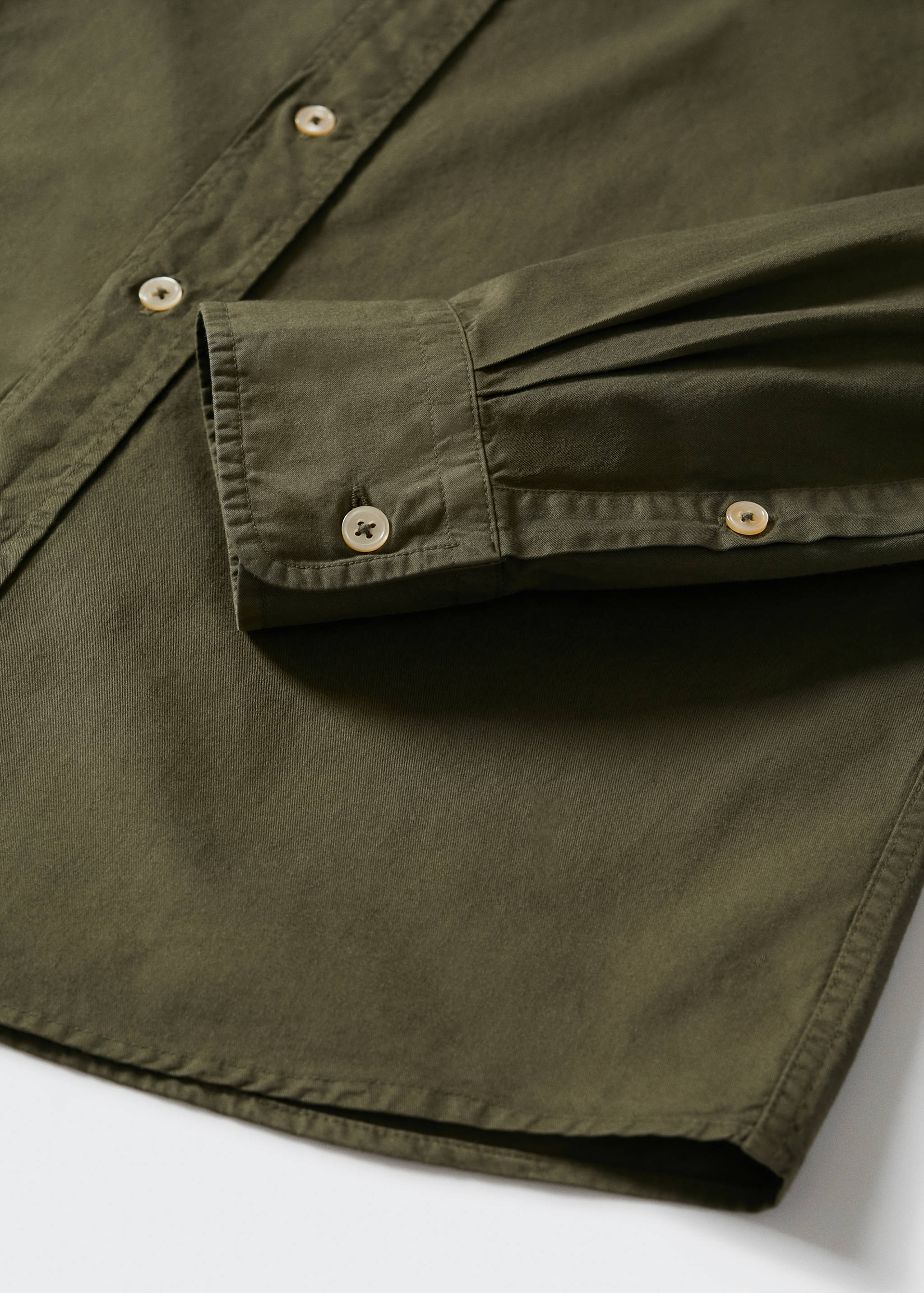 Slim Fit-Hemd aus Baumwolle - Detail des Artikels 7