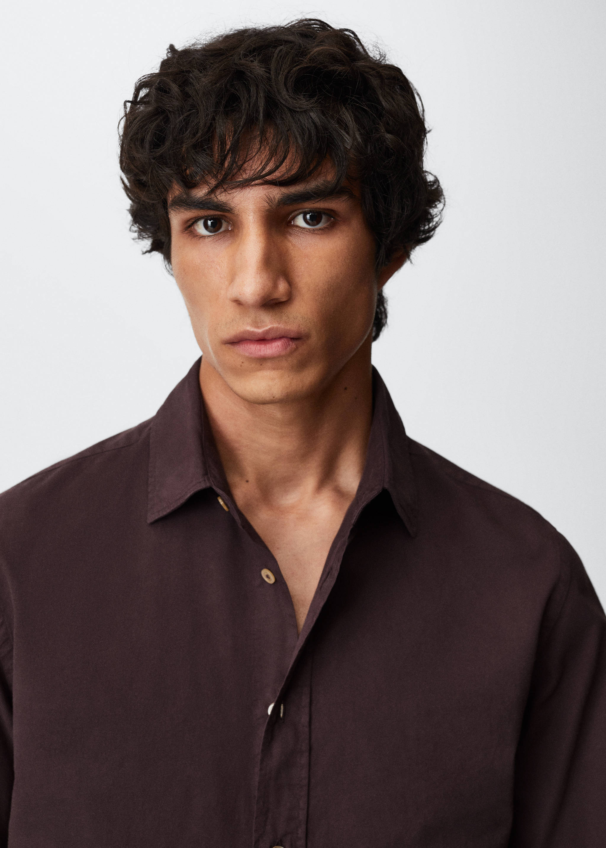 Slim Fit-Hemd aus Baumwolle - Detail des Artikels 1