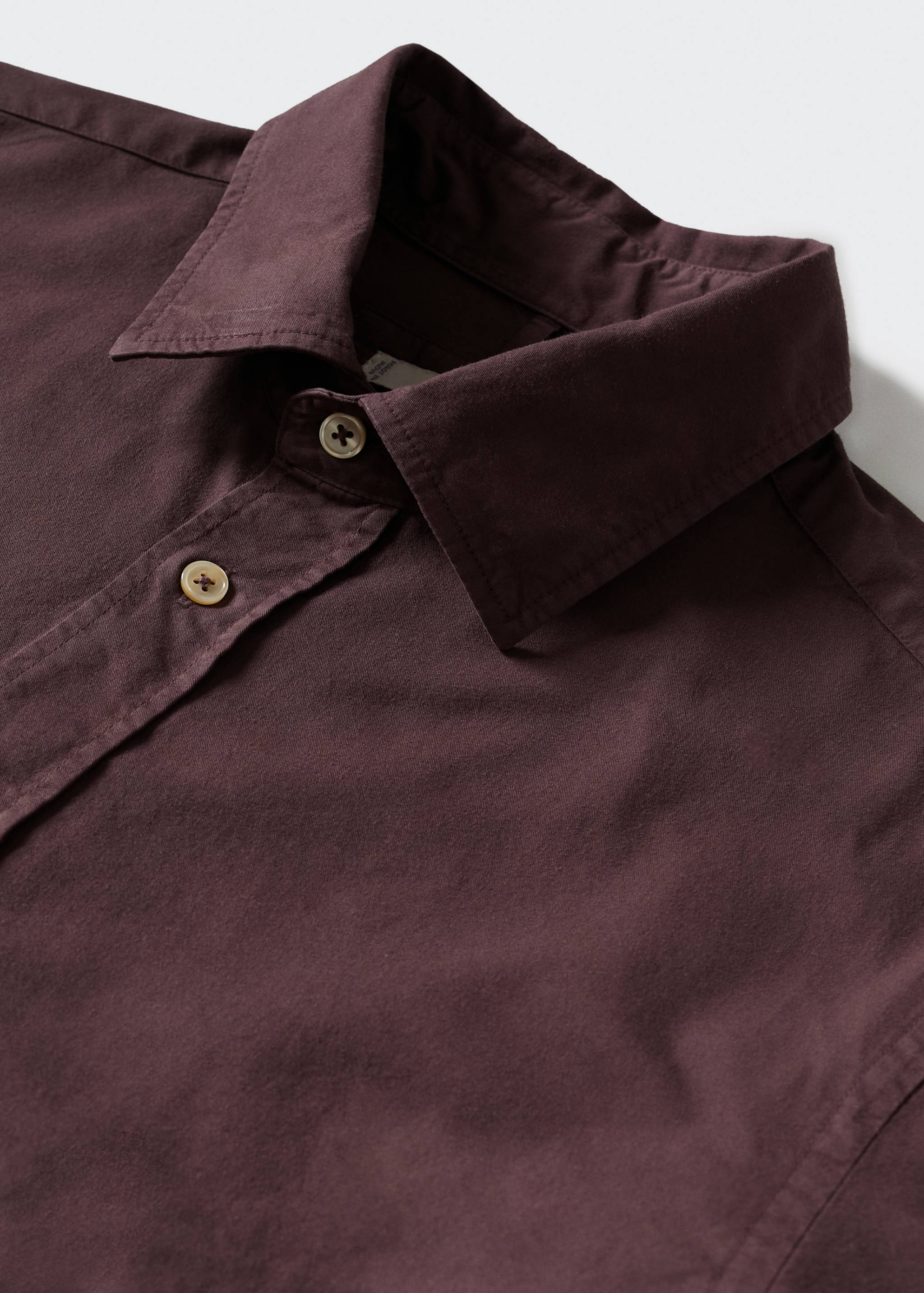 Slim Fit-Hemd aus Baumwolle - Detailansicht des Kragens