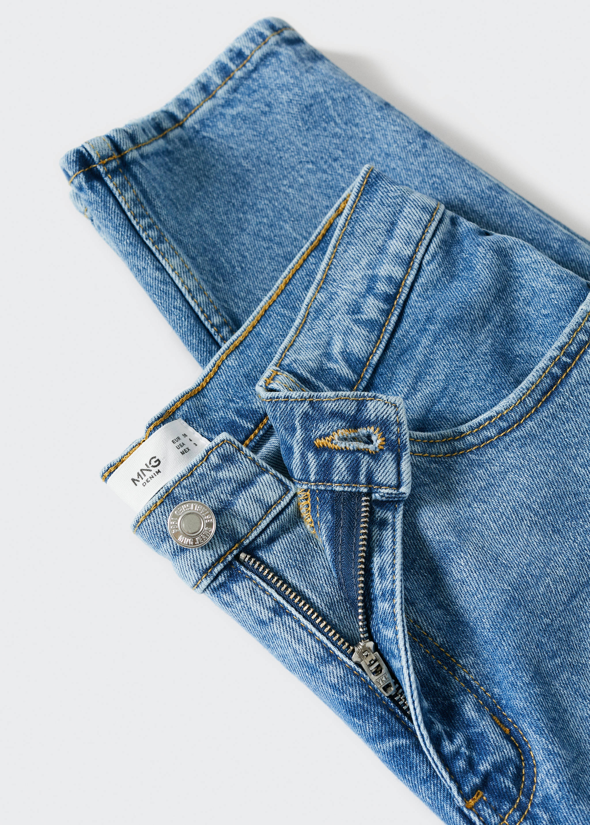 Mom comfort high-rise jeans - Details of the article 8