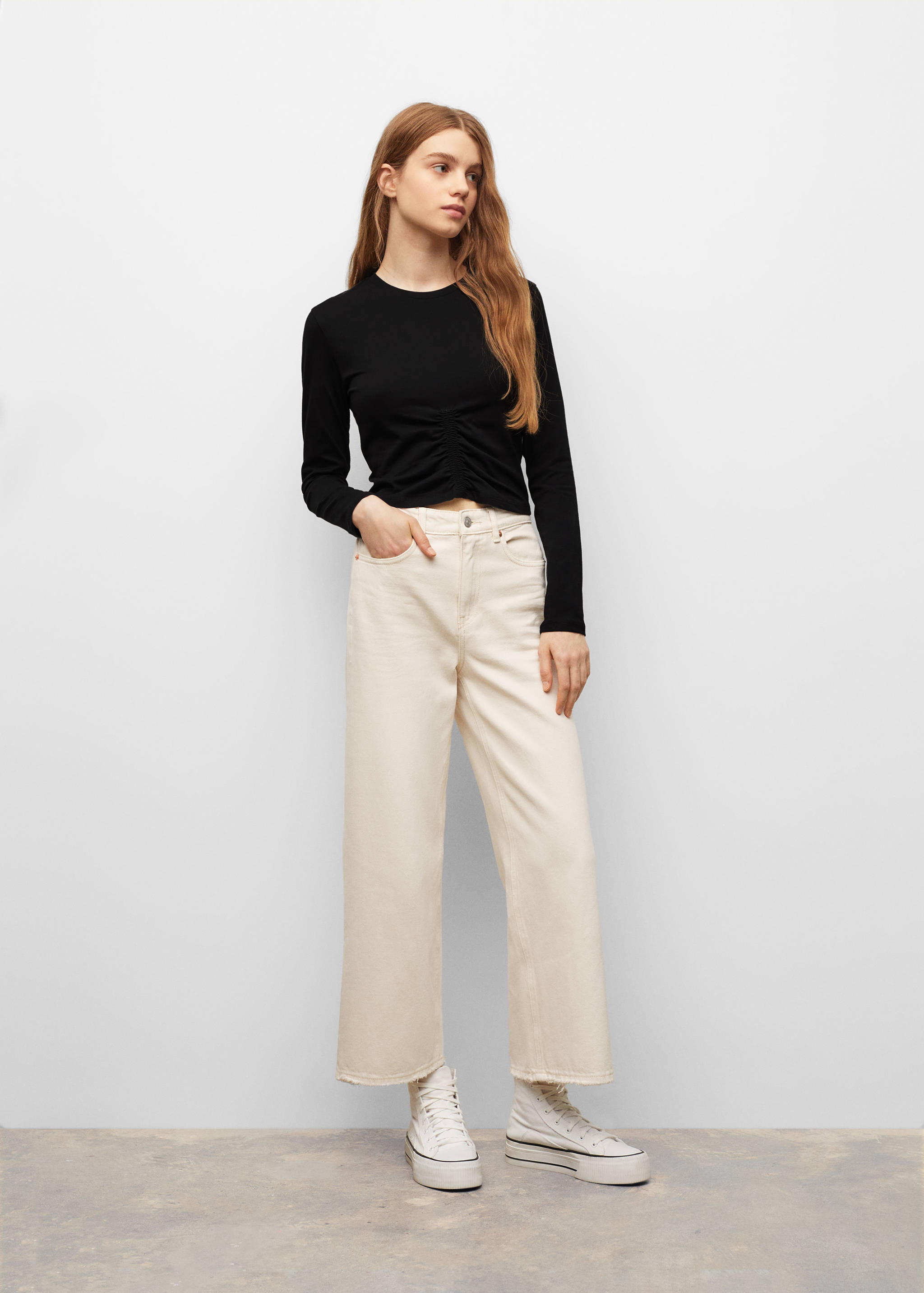 Ruched detail T-shirt - General plane