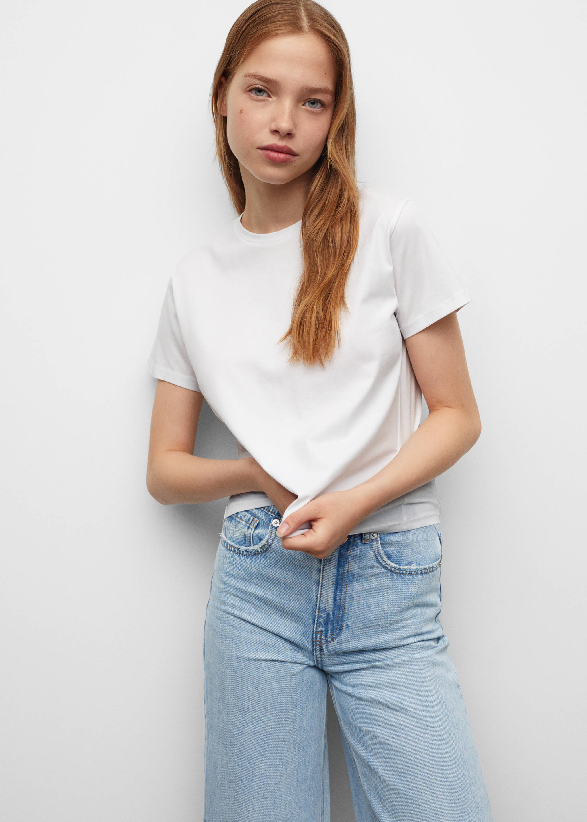 Embroidered cotton T-shirt - Details of the article 1