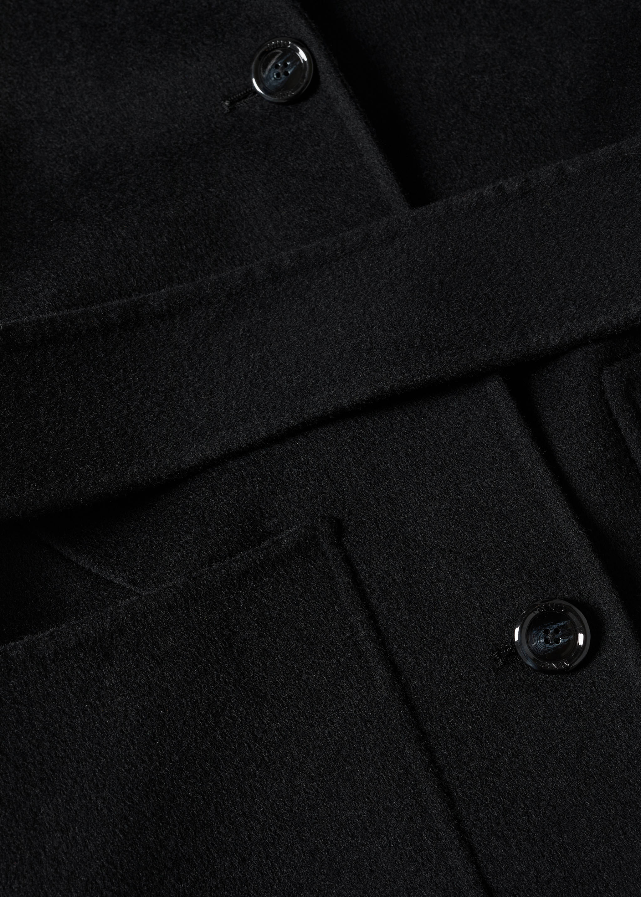 Fitted handmade wool  - Details of the article 8