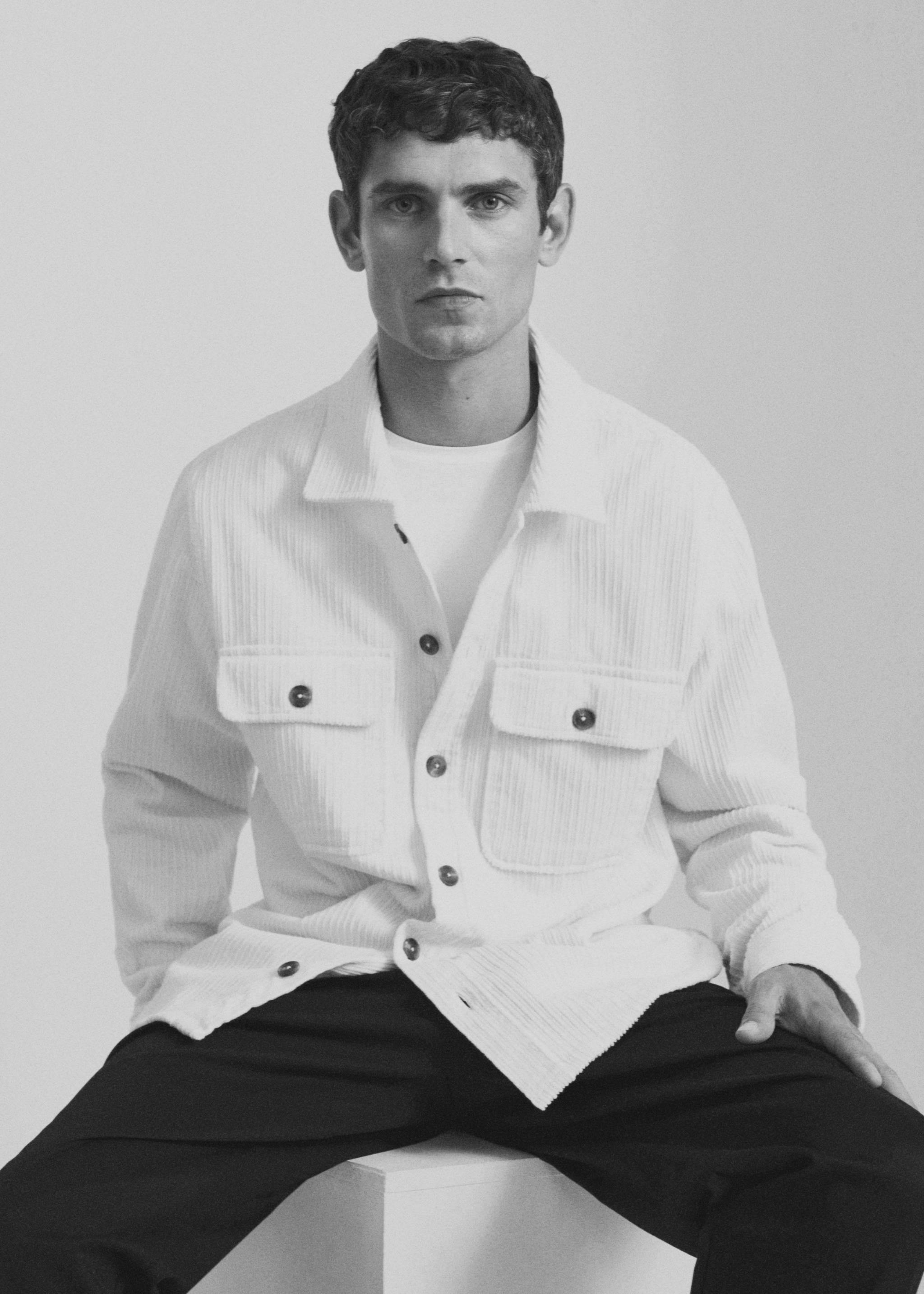 Surchemise velours côtelé poches - Détail de l'article 5