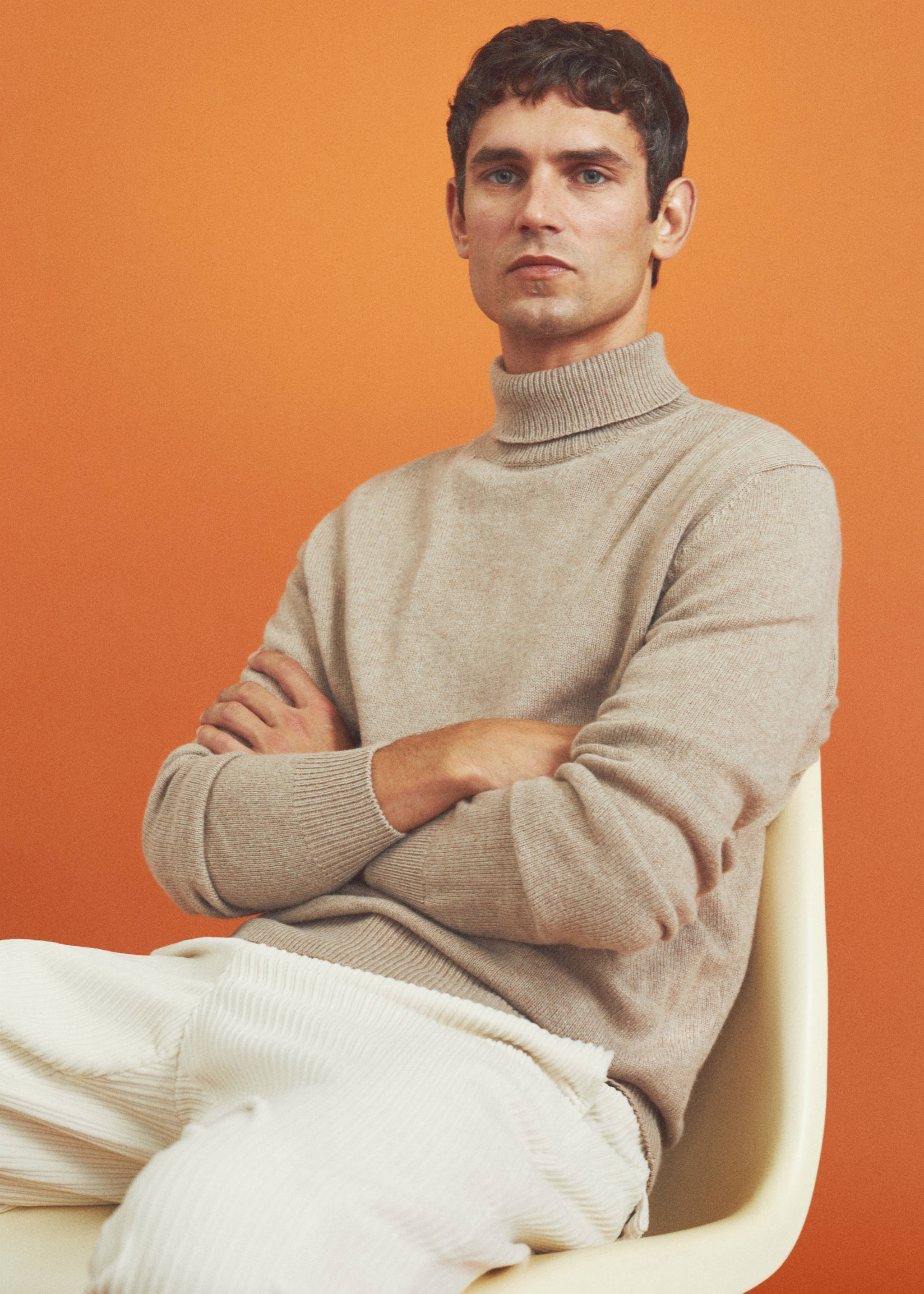 Turtleneck wool sweater - Details of the article 5