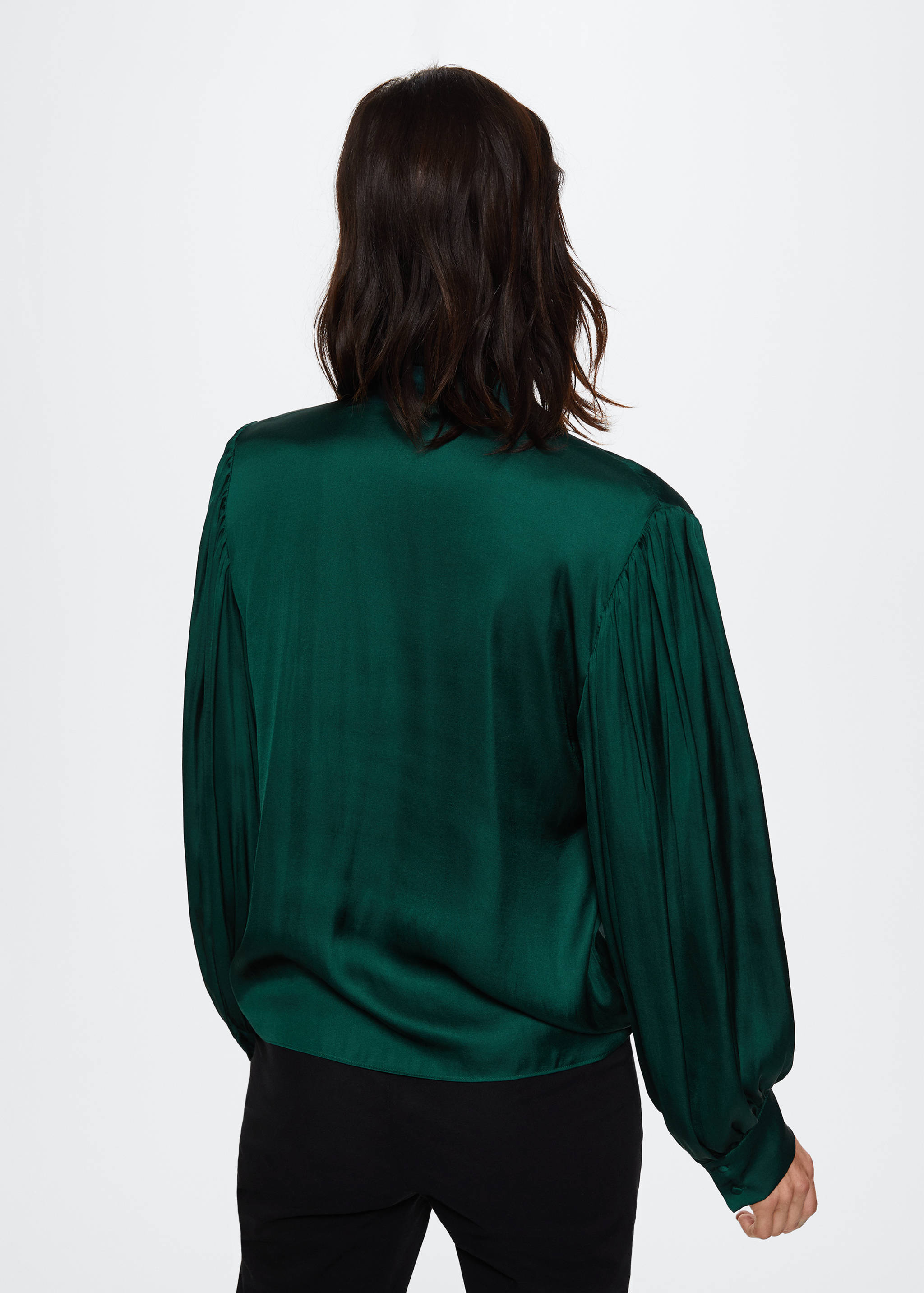 Lace flowy blouse - Reverse of the article