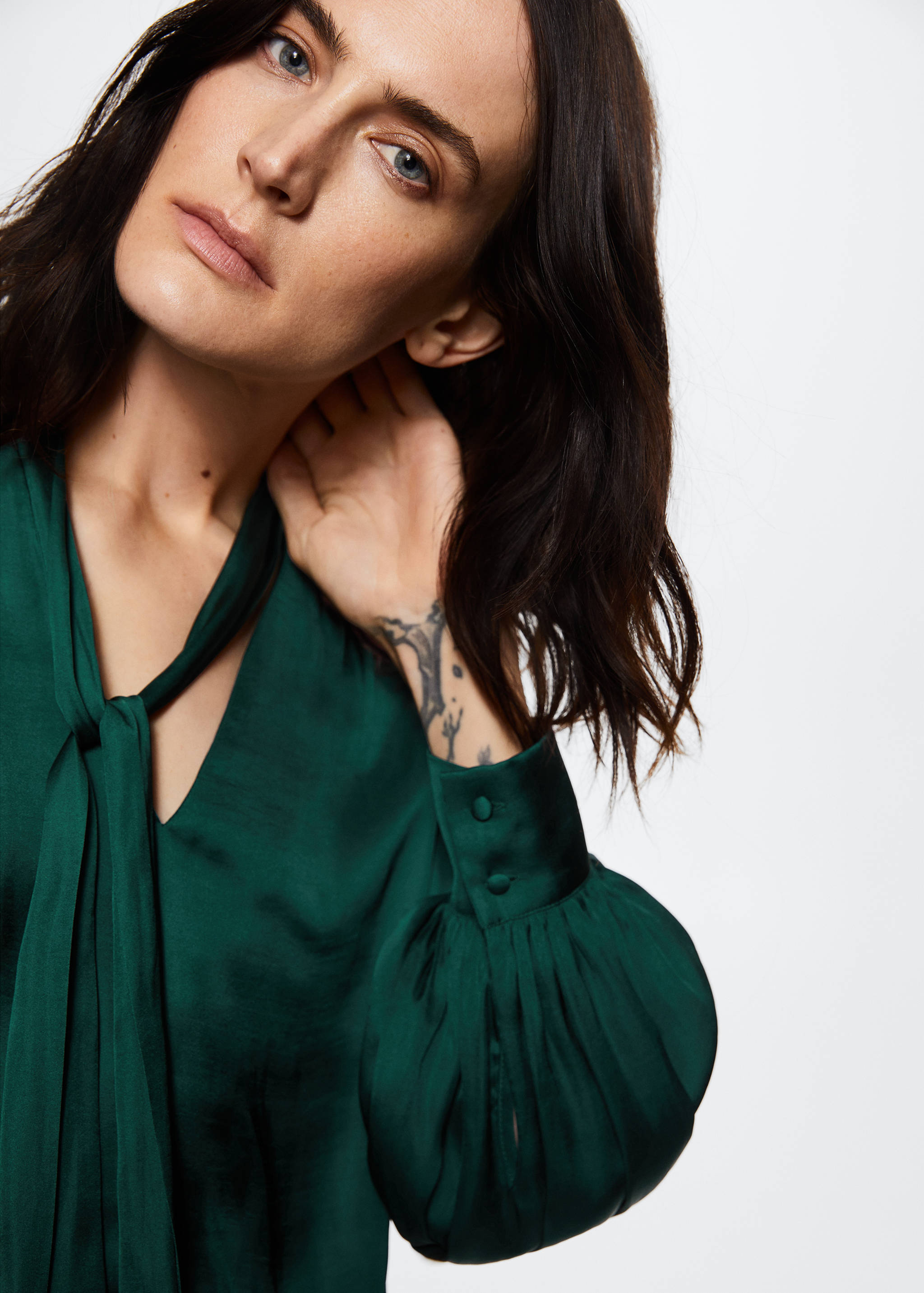 Lace flowy blouse - Details of the article 1