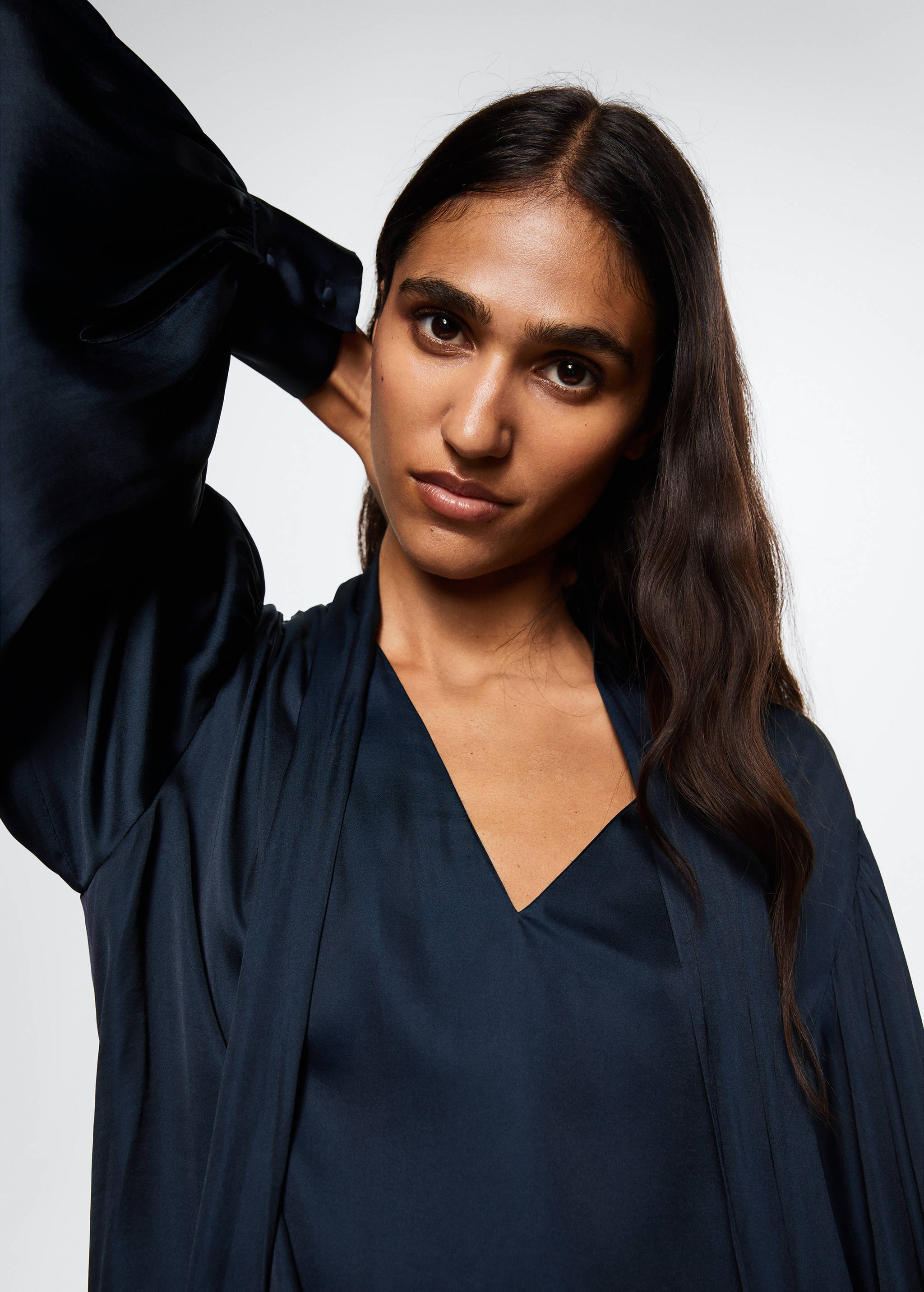 Lace flowy blouse - Details of the article 1