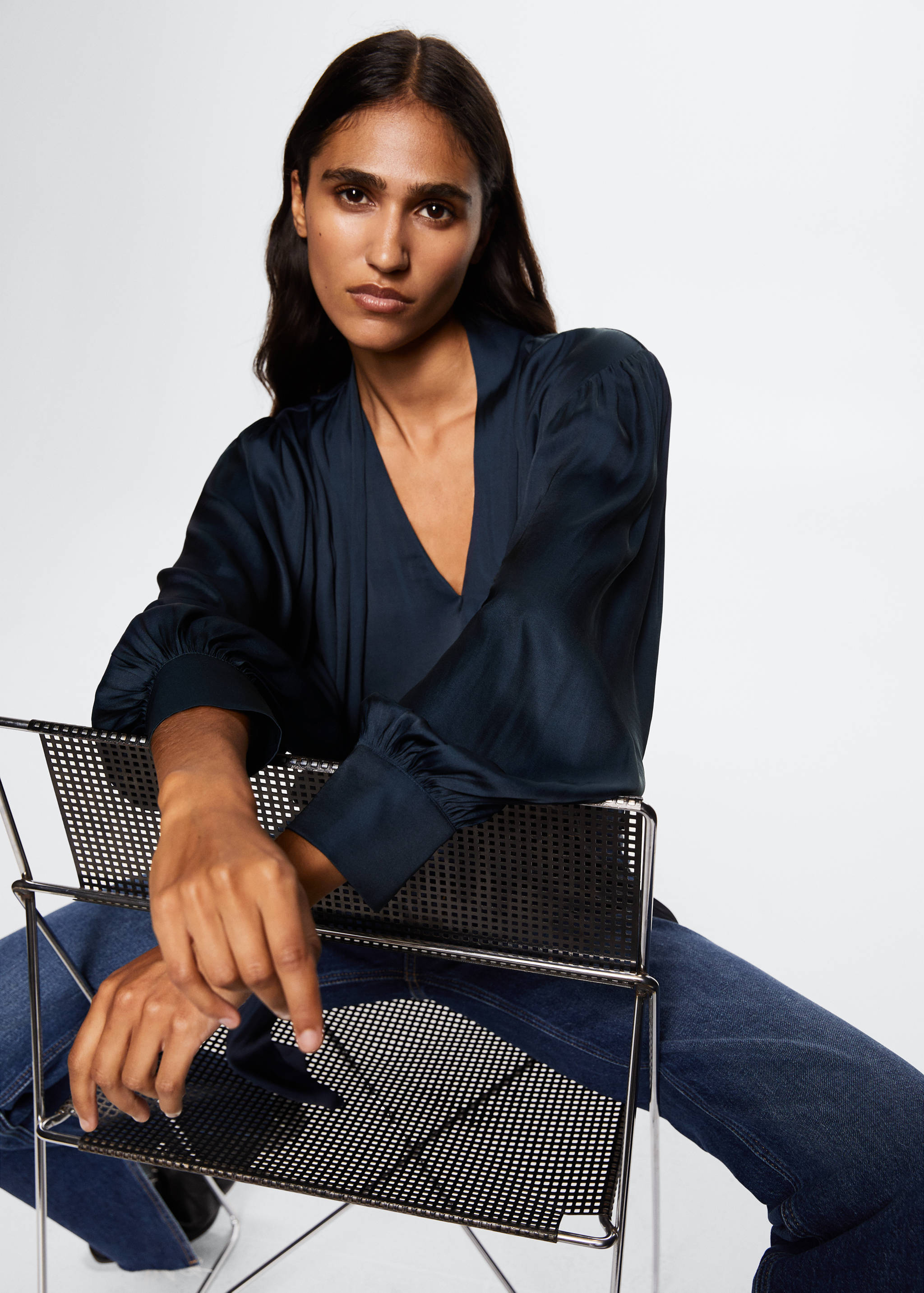 Lace flowy blouse - Details of the article 2