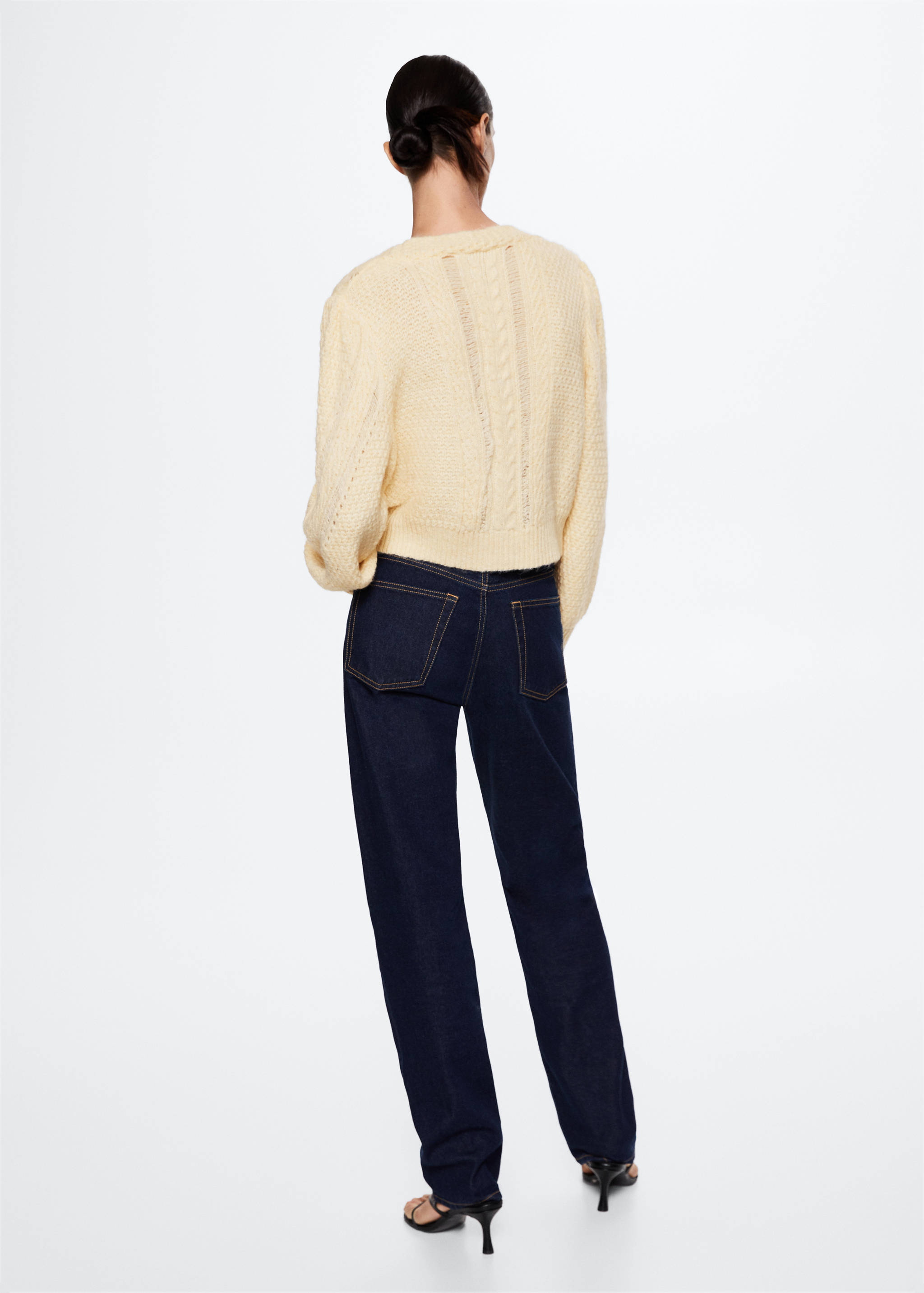 Buttoned knit braided cardigan - Reverse of the article