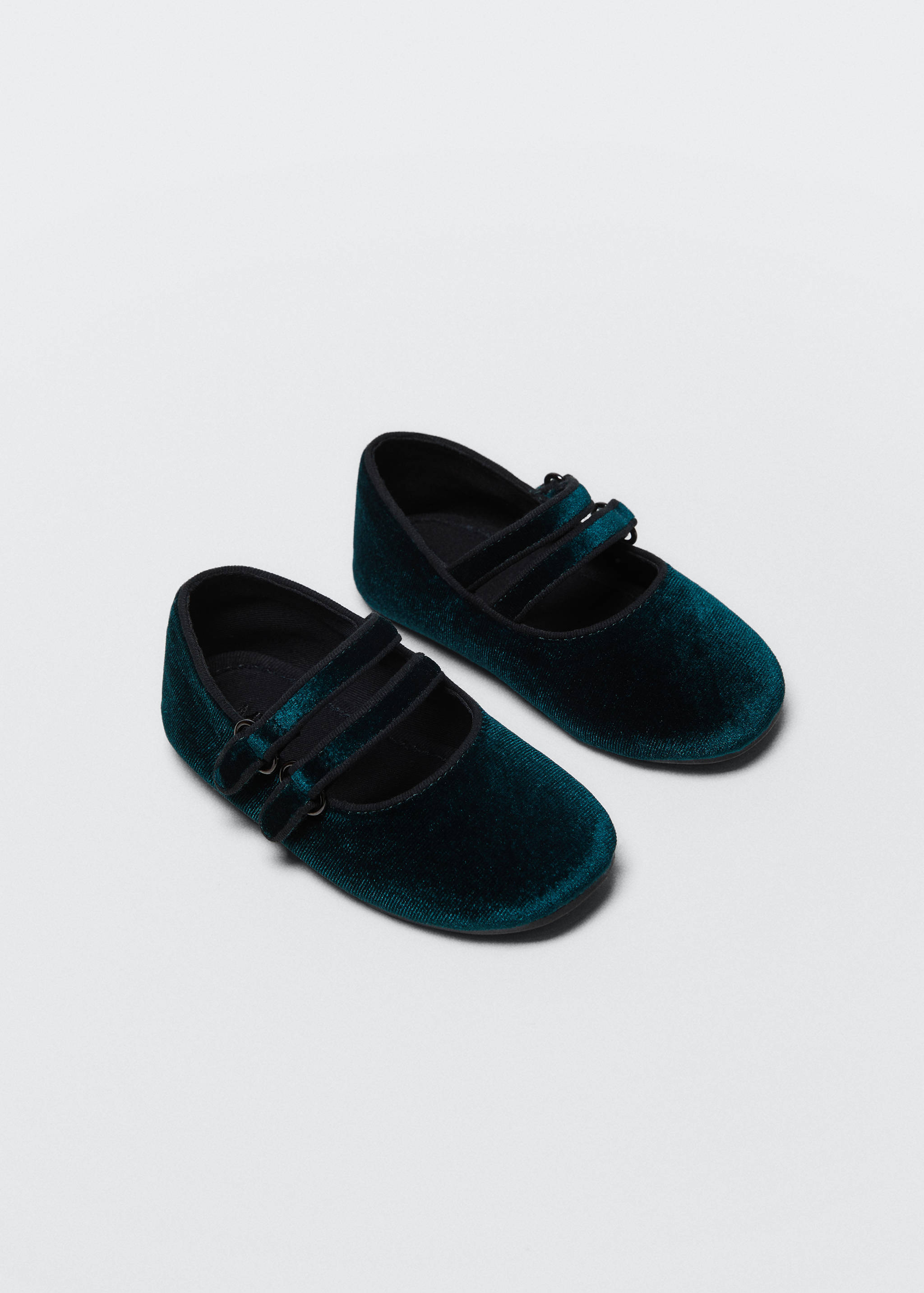 Riemchen-Ballerina mit Klettverschluss - Mittlere Ansicht