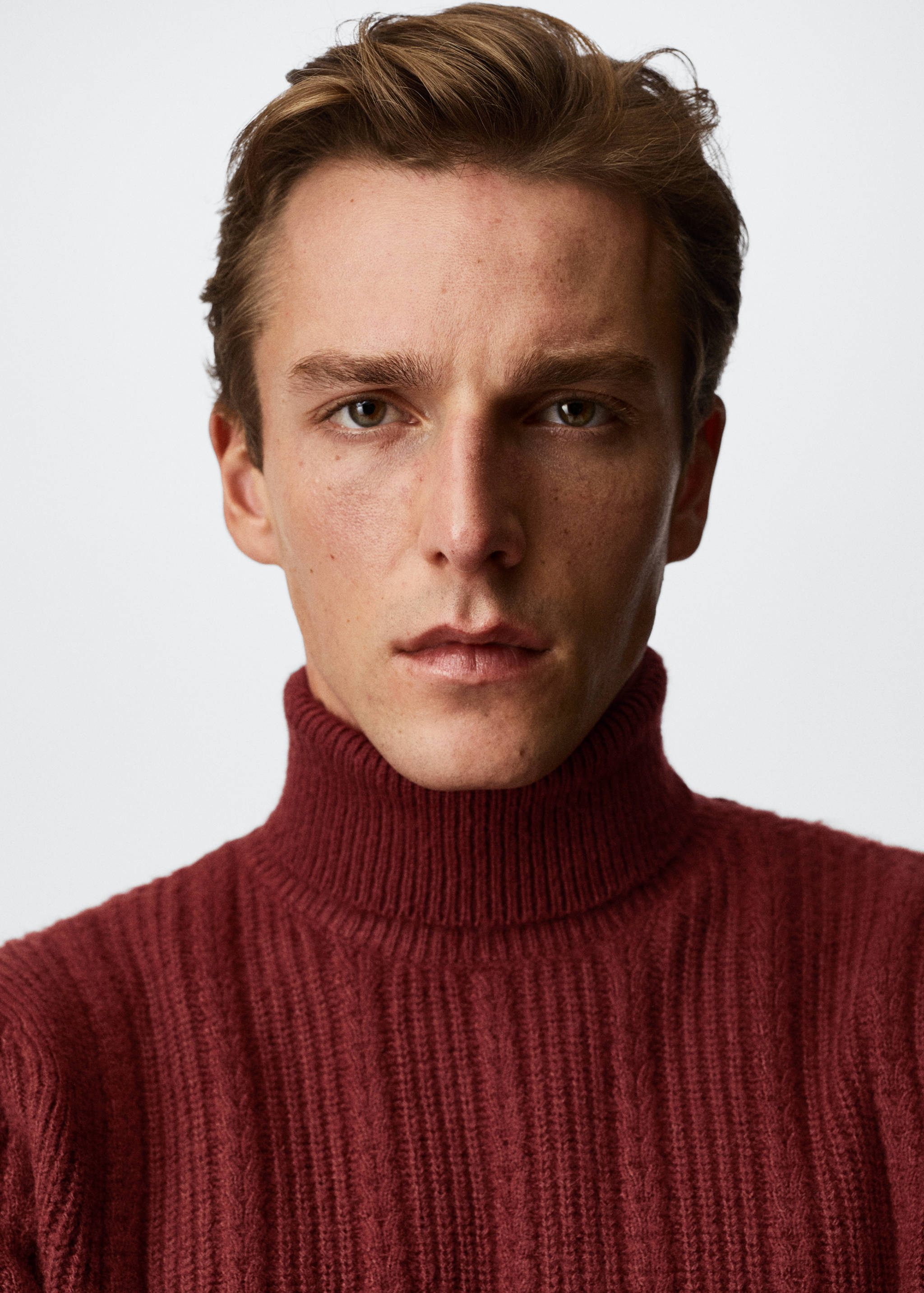 Pull-over col roulé structuré - Détail de l'article 1