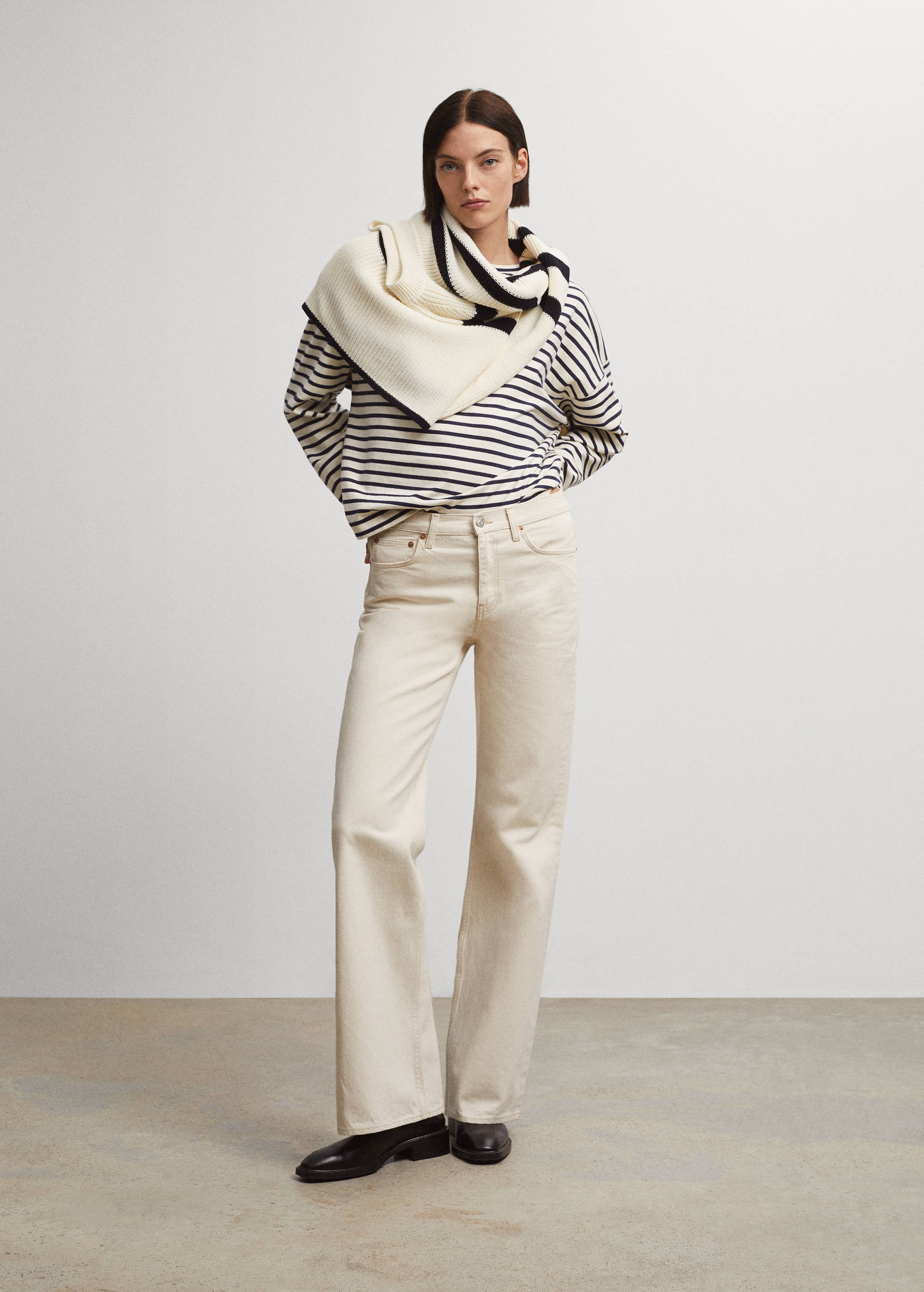 Camiseta de rayas - Plano general