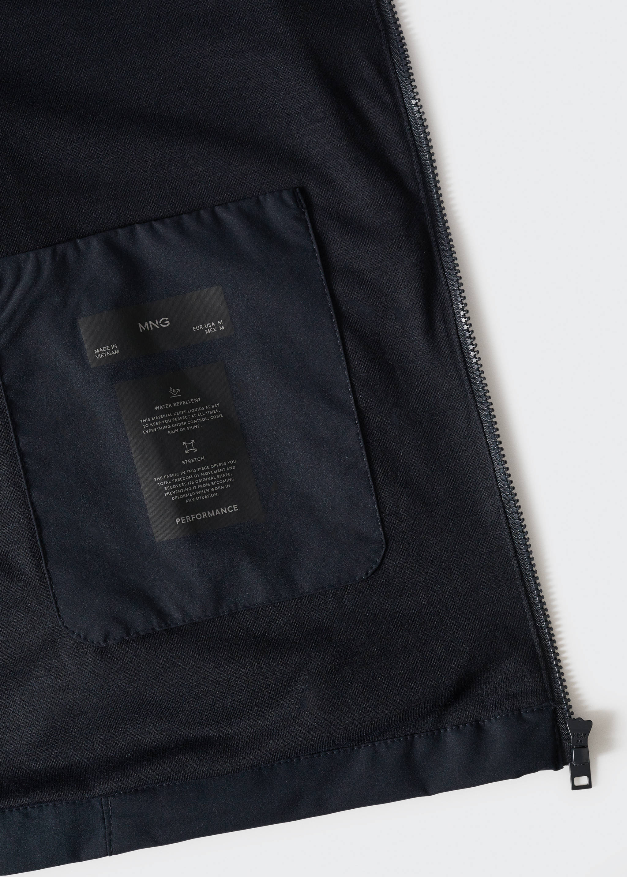 Waterproof bomber jacket - Details of the article 8