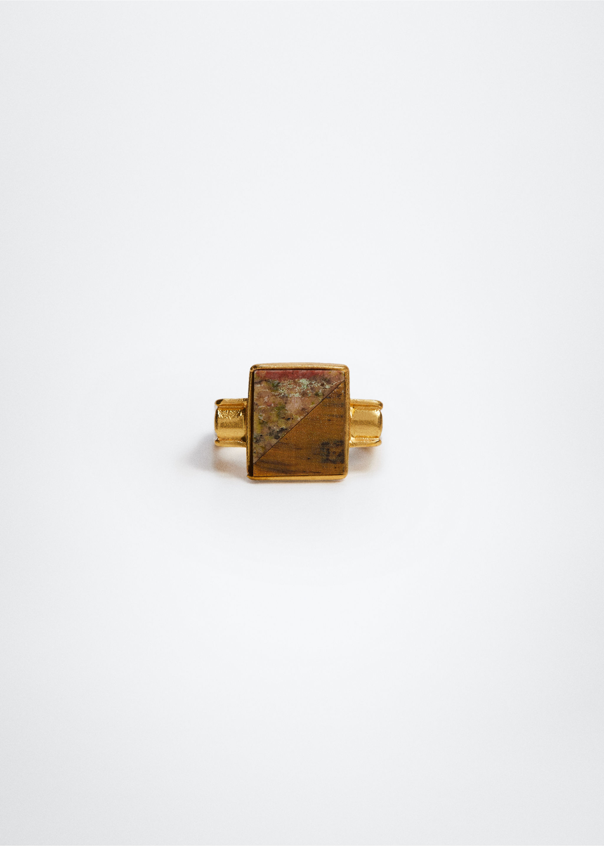 Anillo diseño cuadrado - Artículo sin modelo