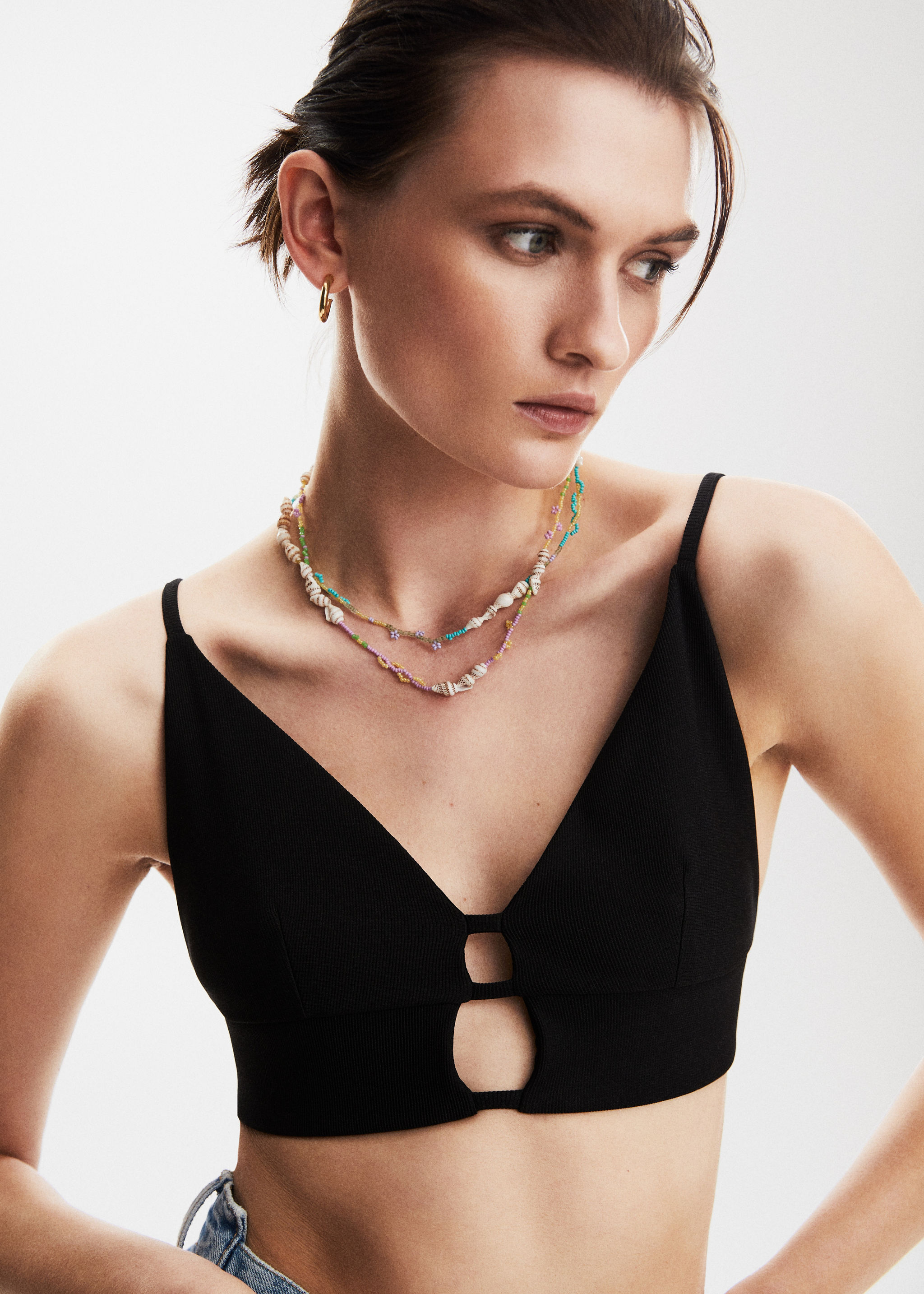 Shells bead necklace - General plane
