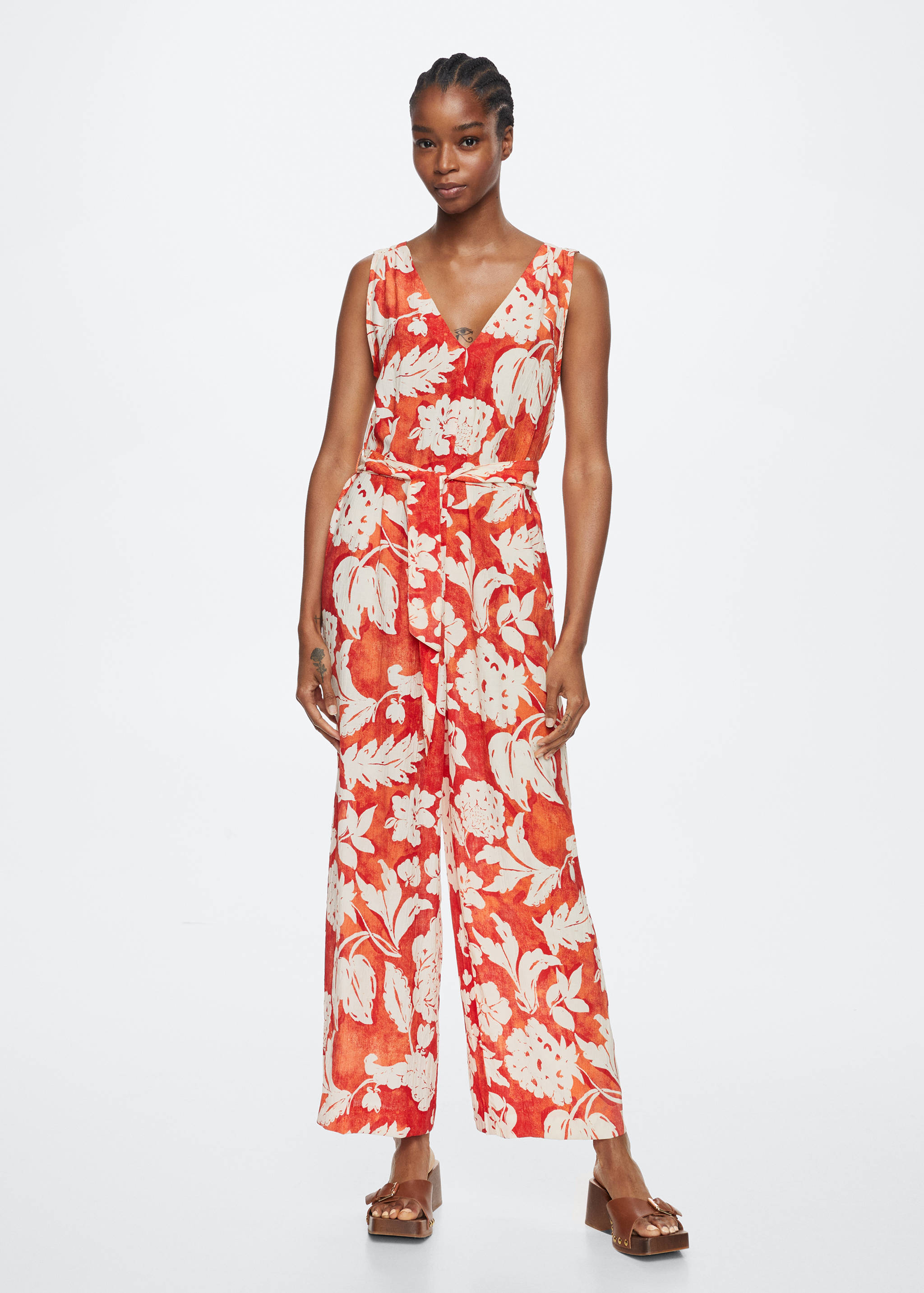 Mono fluido cinturón - Plano general