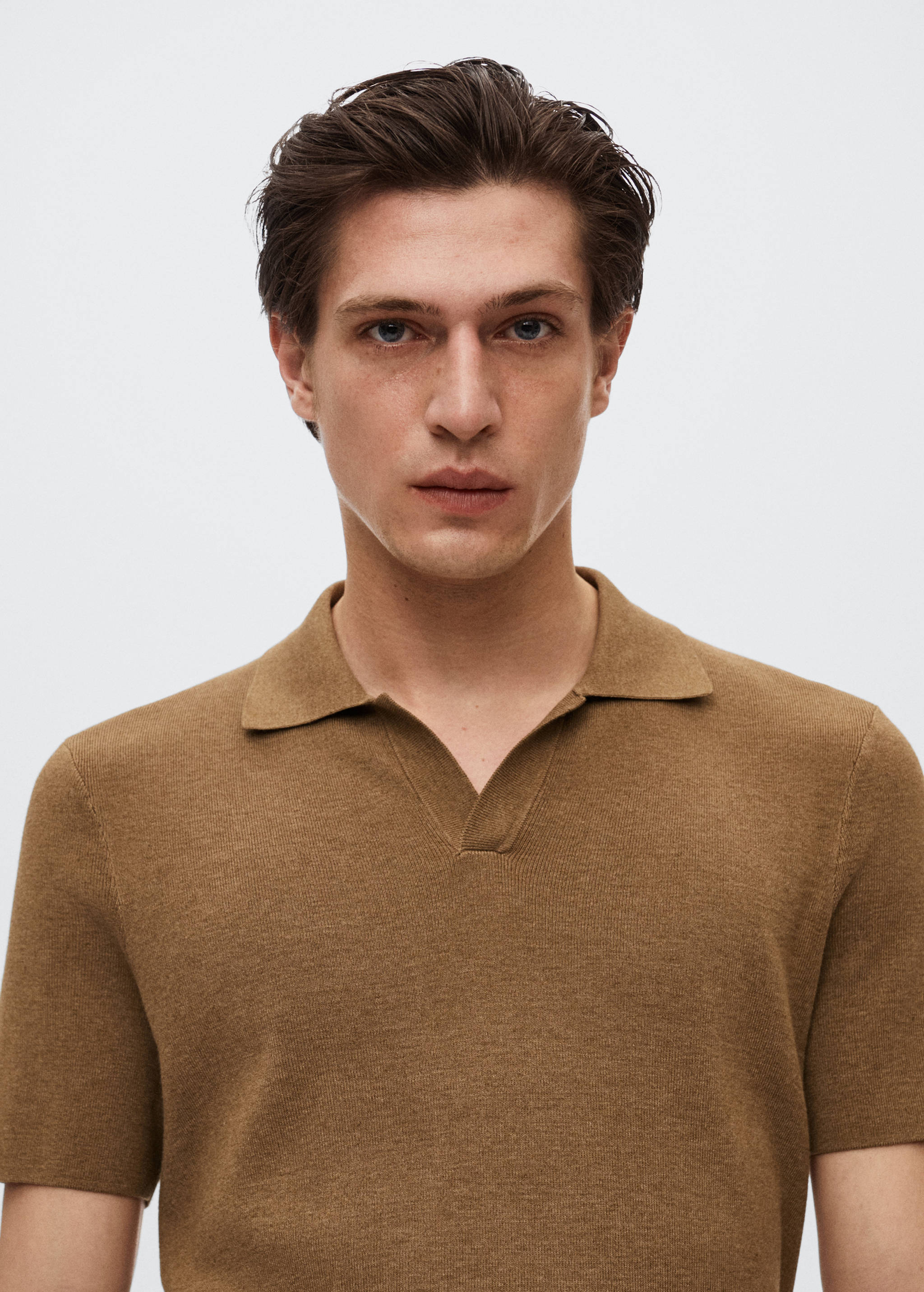 Polo fluido lino - Detalle del artículo 1
