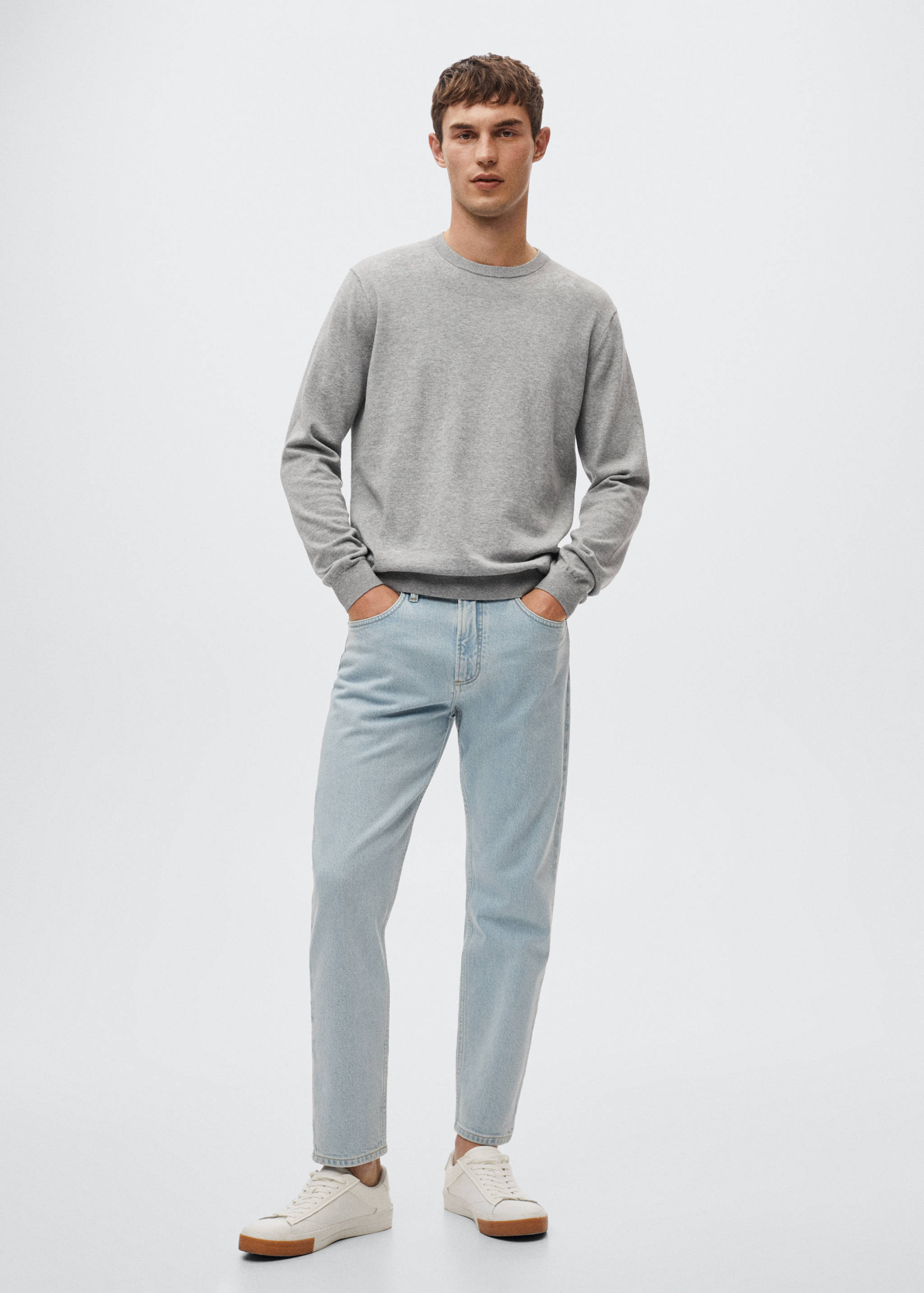 Fine-knit cotton sweater - General plane