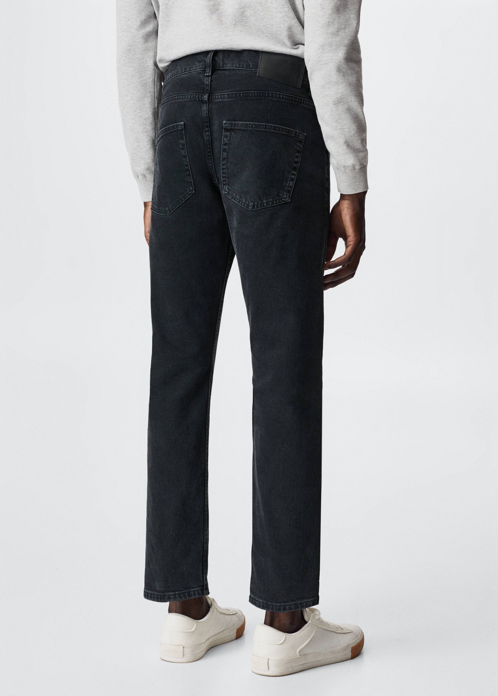 Tapered Jeans Ben in Cropped-Länge - Rückseite des Artikels
