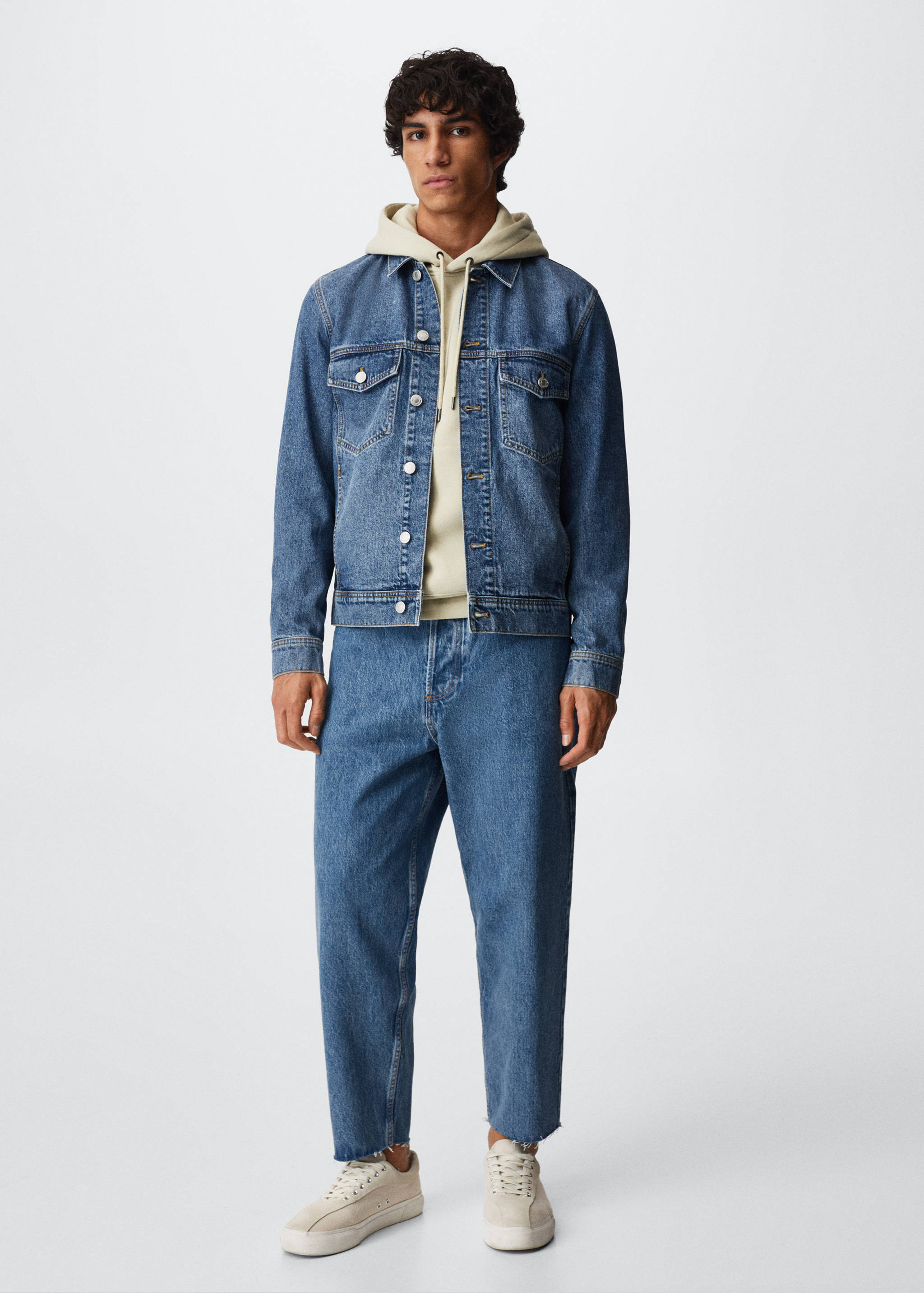 Pocketed denim jacket - General plane