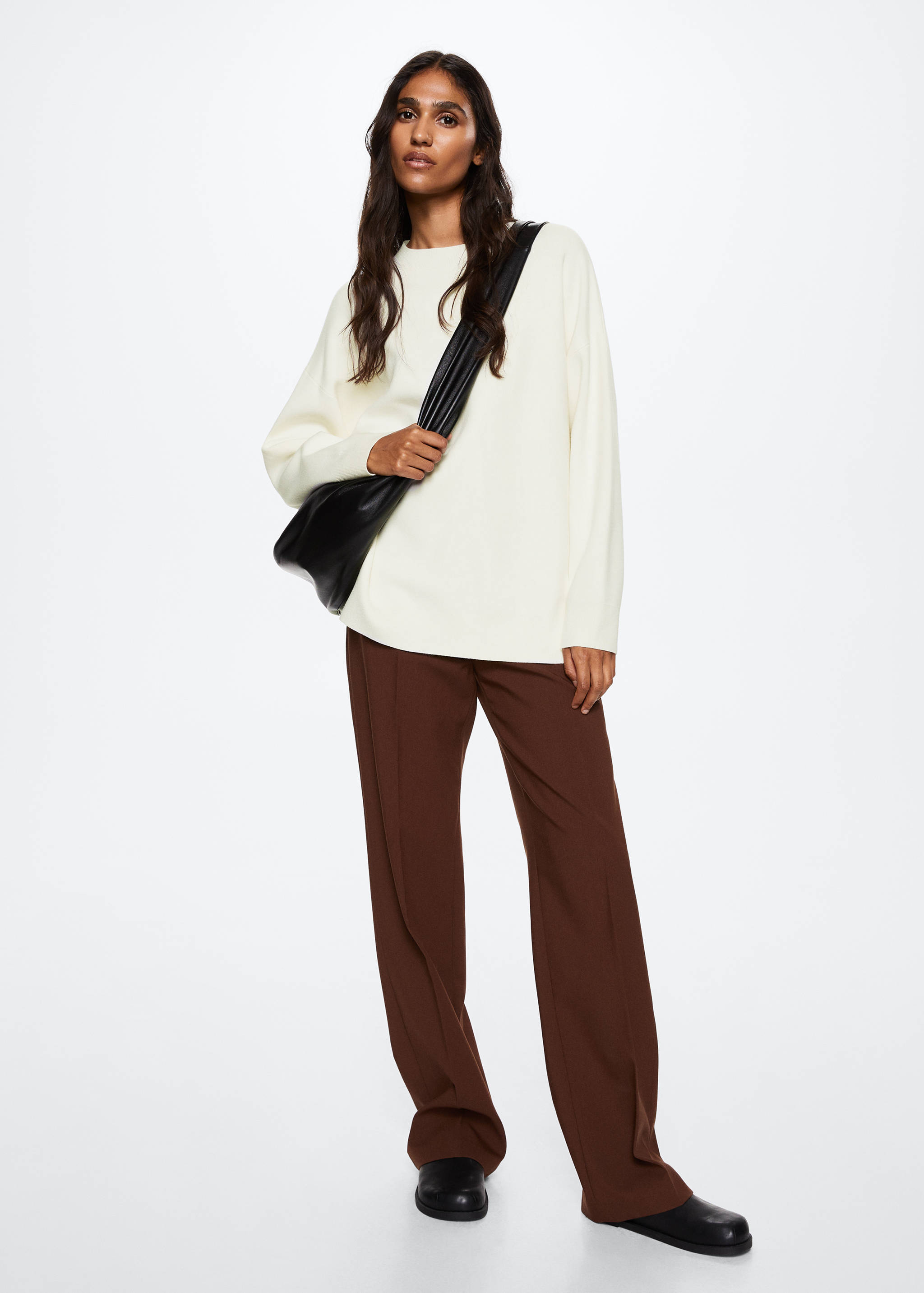 Oversize knit sweater - General plane