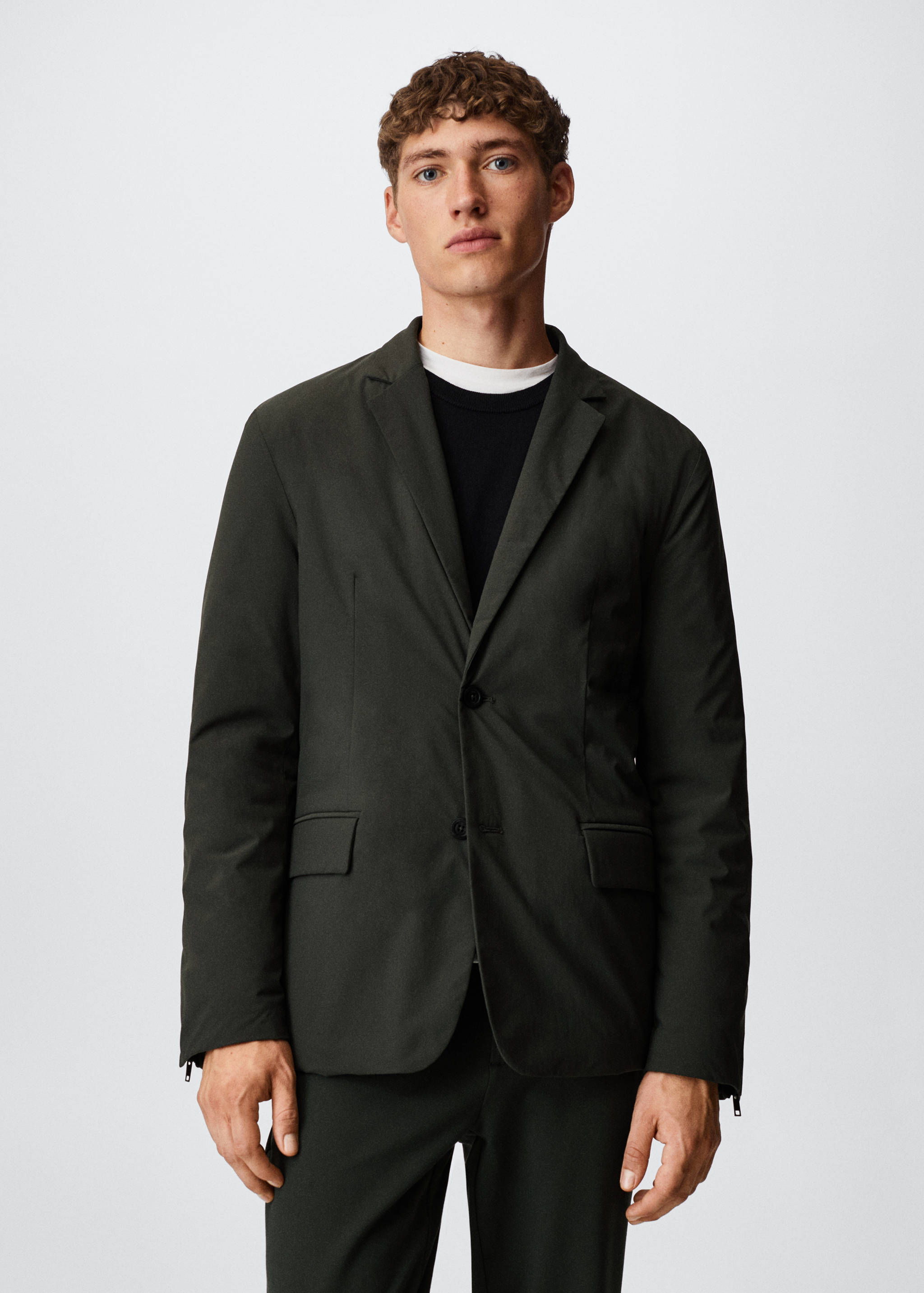 Prošívané termoregulační sako - Náhled ve středové rovině