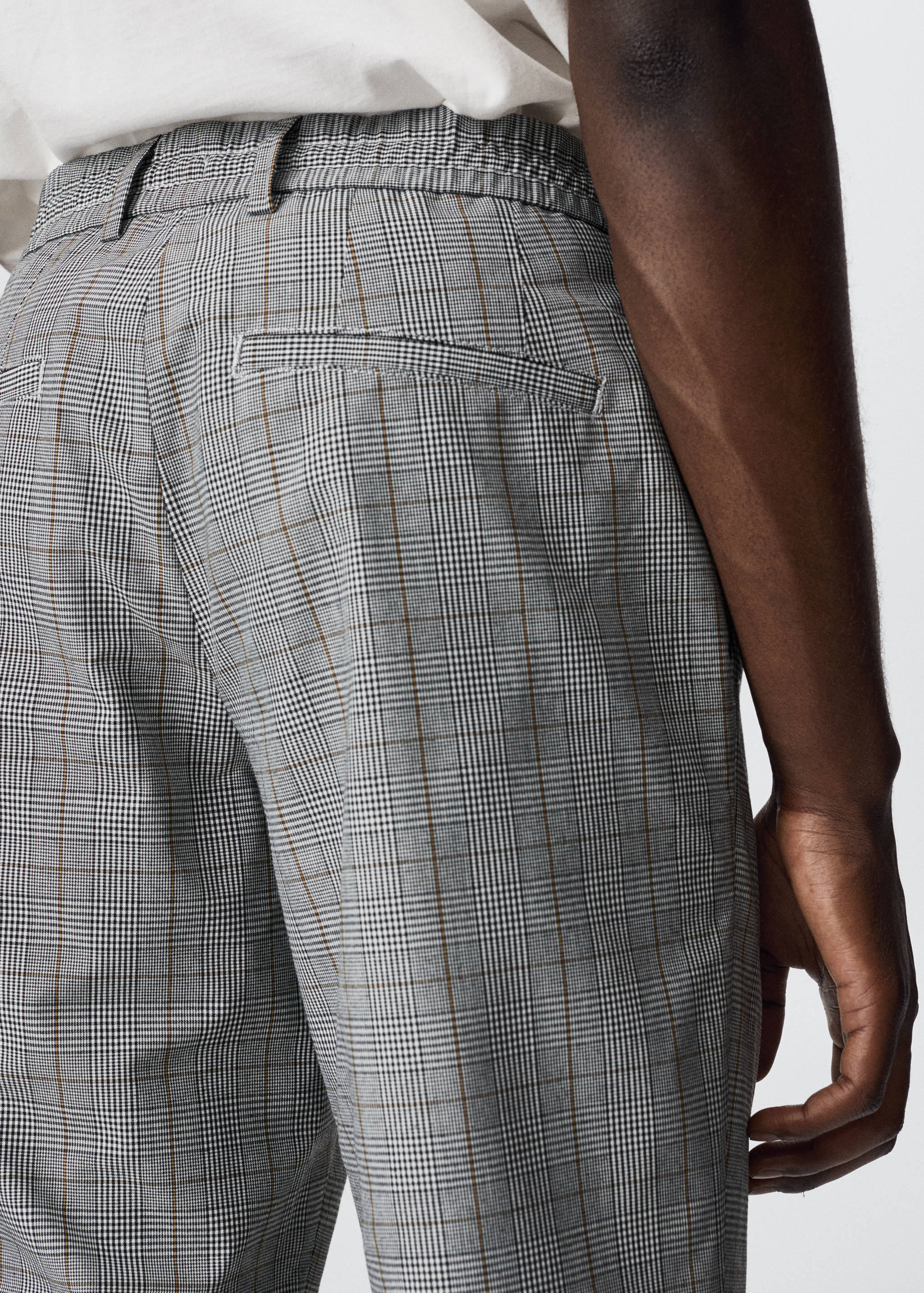 Check joggers  - Details of the article 3