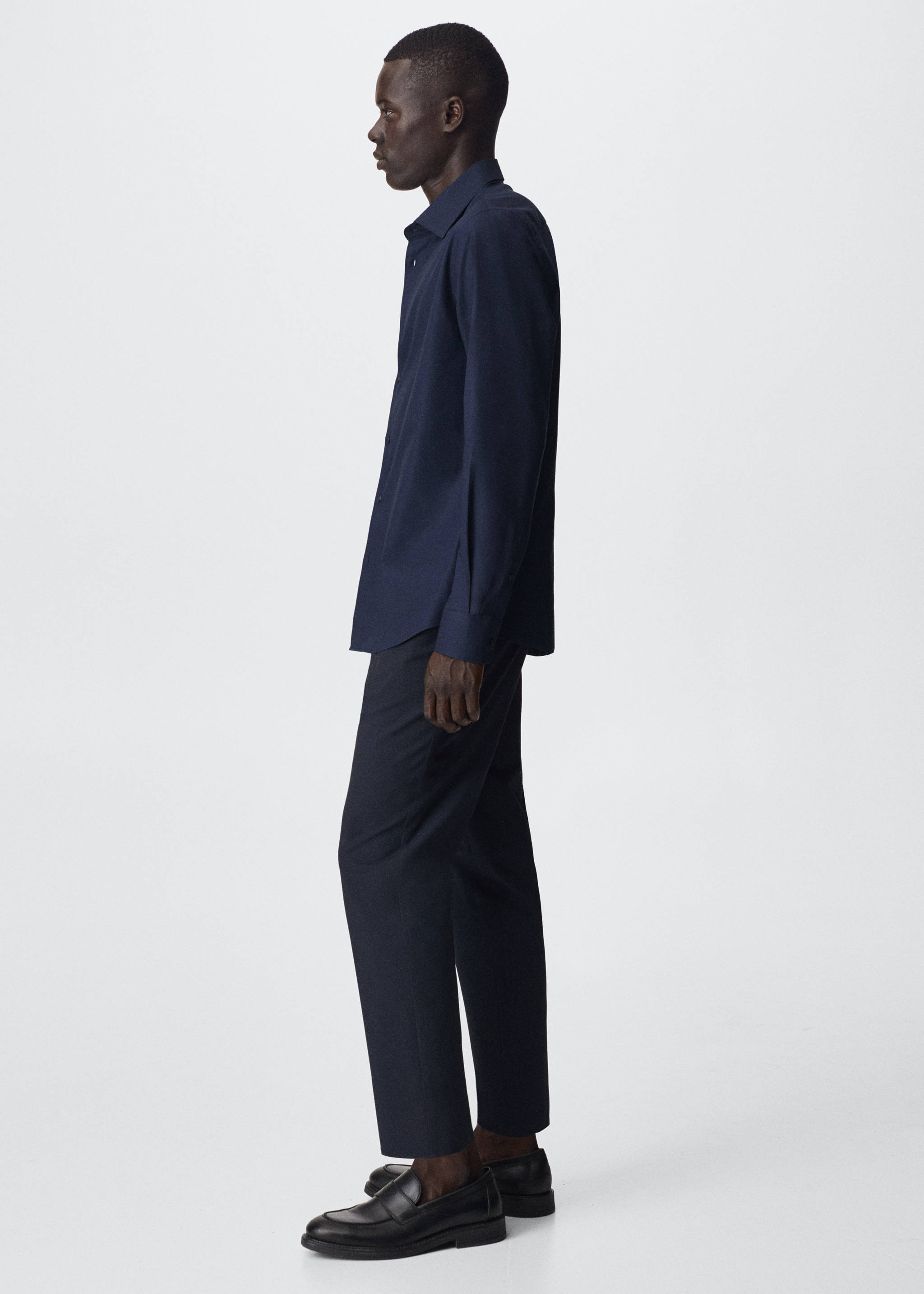 Slim Fit-Hemd aus Baumwolle - Detail des Artikels 2