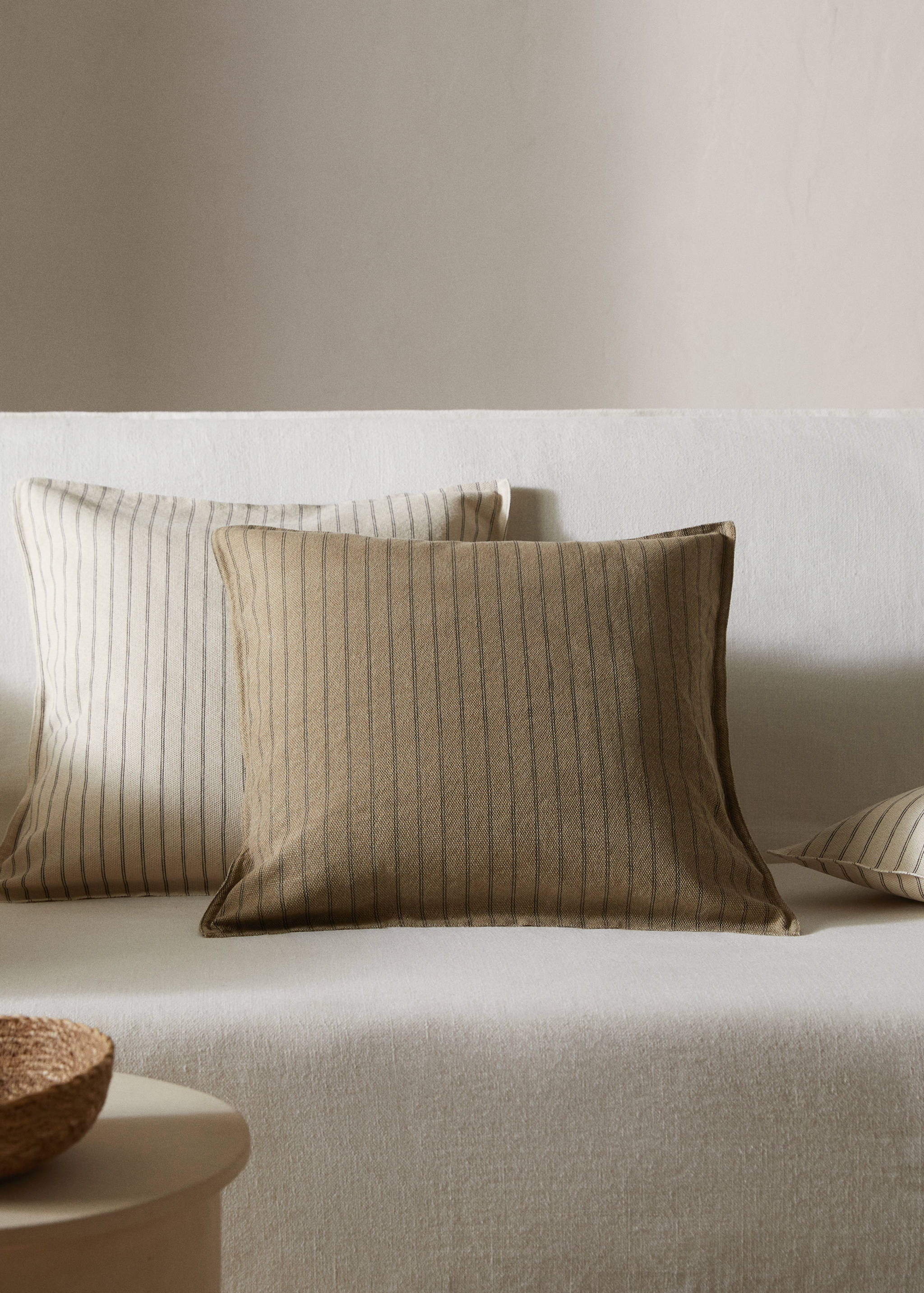 100% cotton cushion cover 50X50cm - General plane