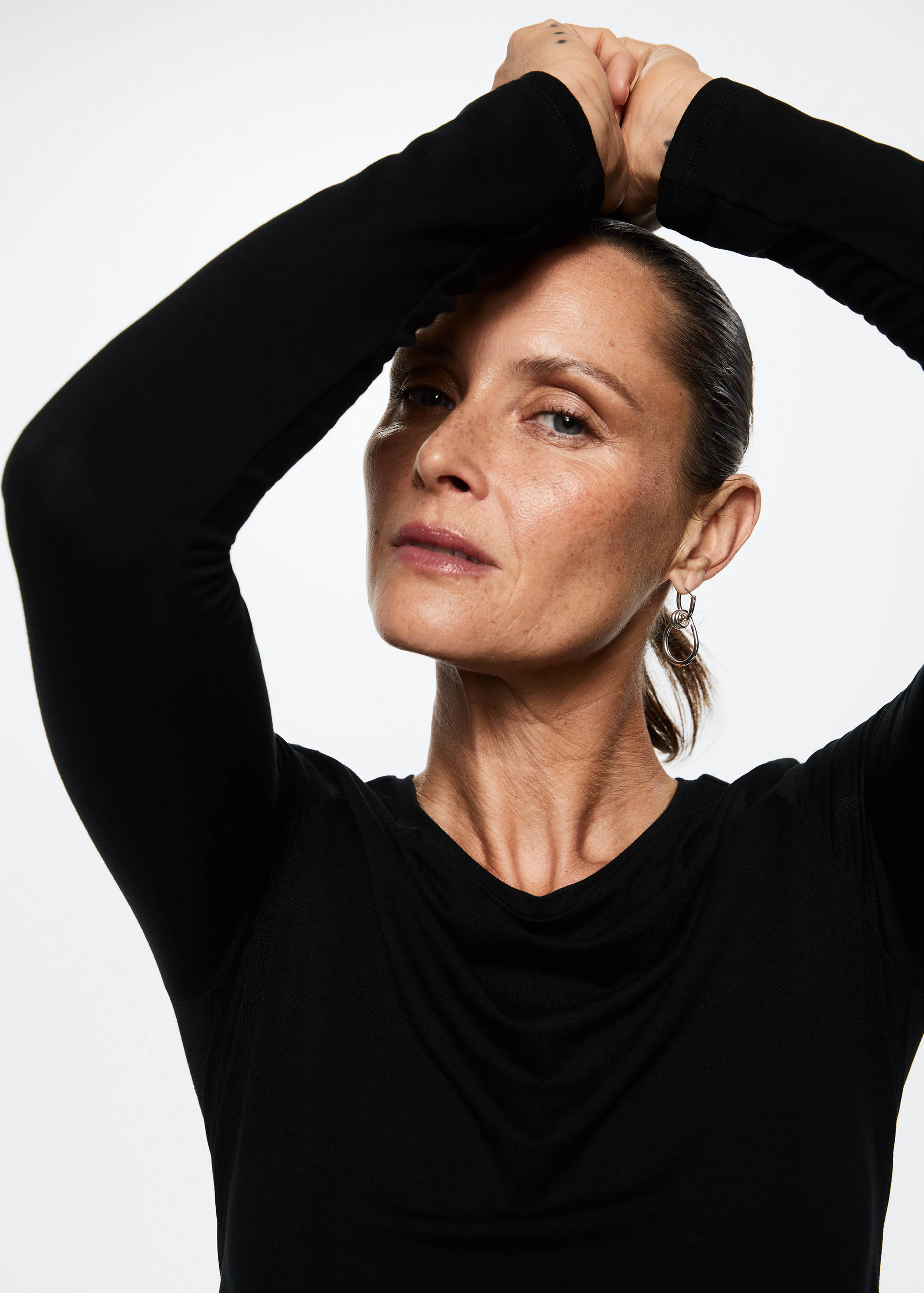 Crop T-shirt - Details of the article 1