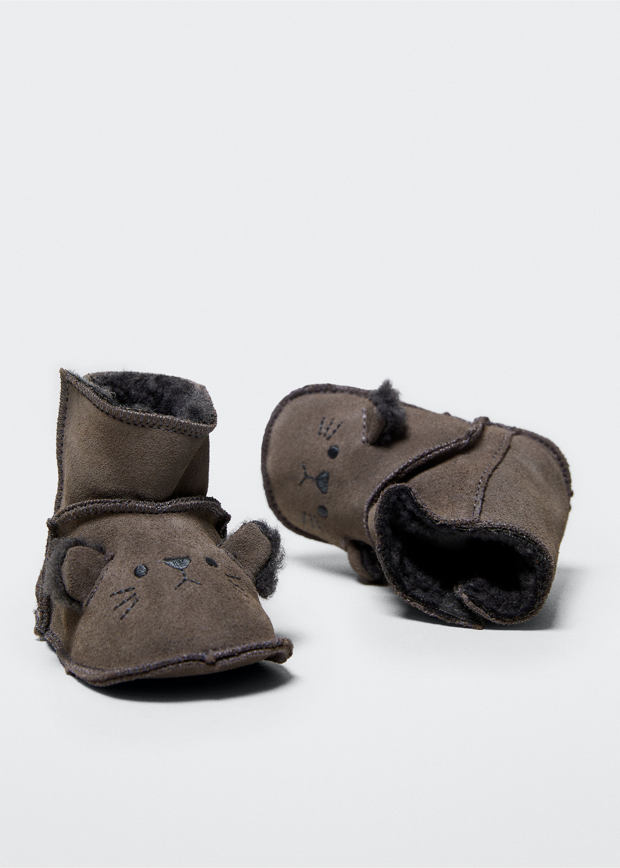 Leather ankle boots - Details of the article 5