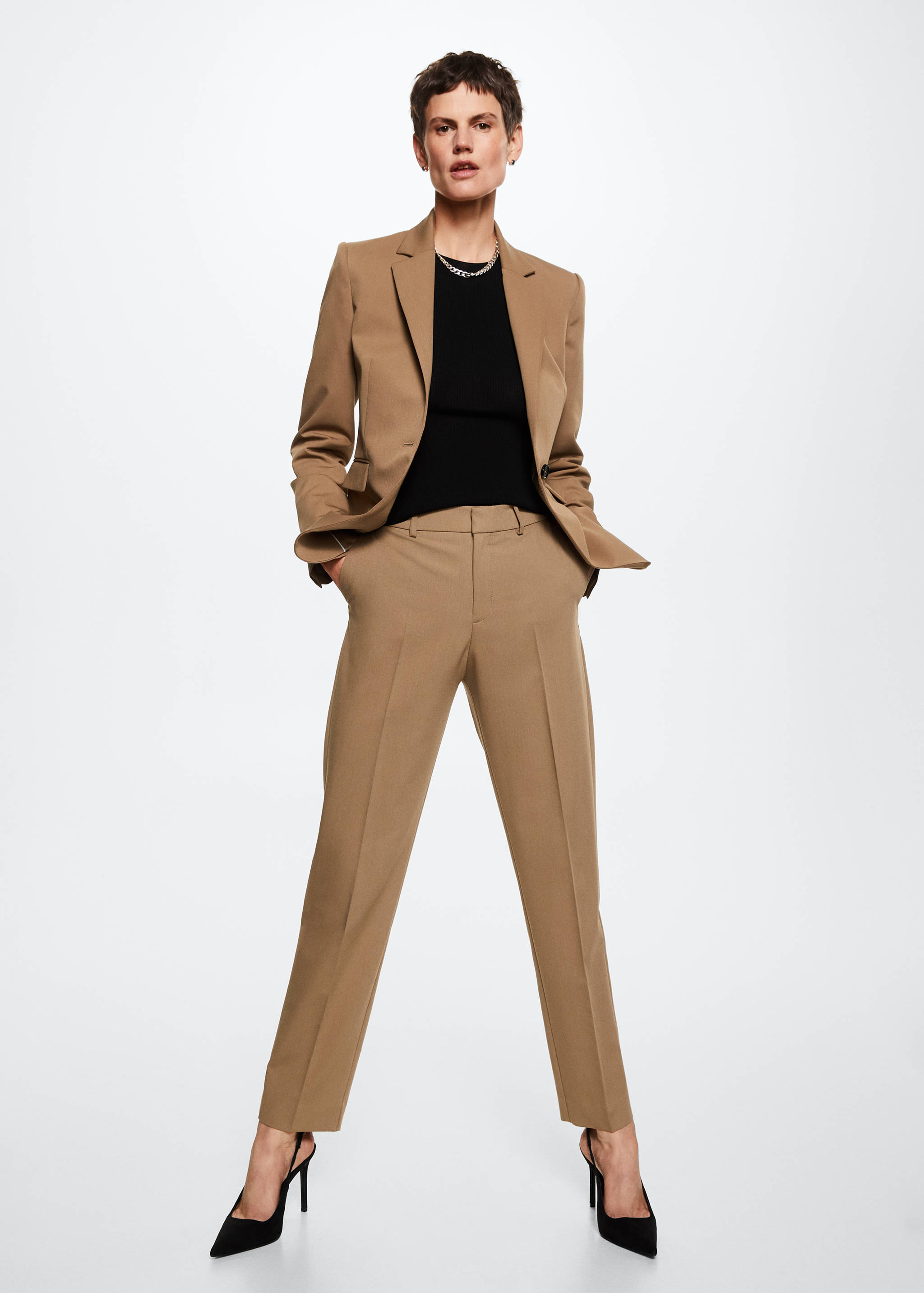 Pleated suit trousers - General plane