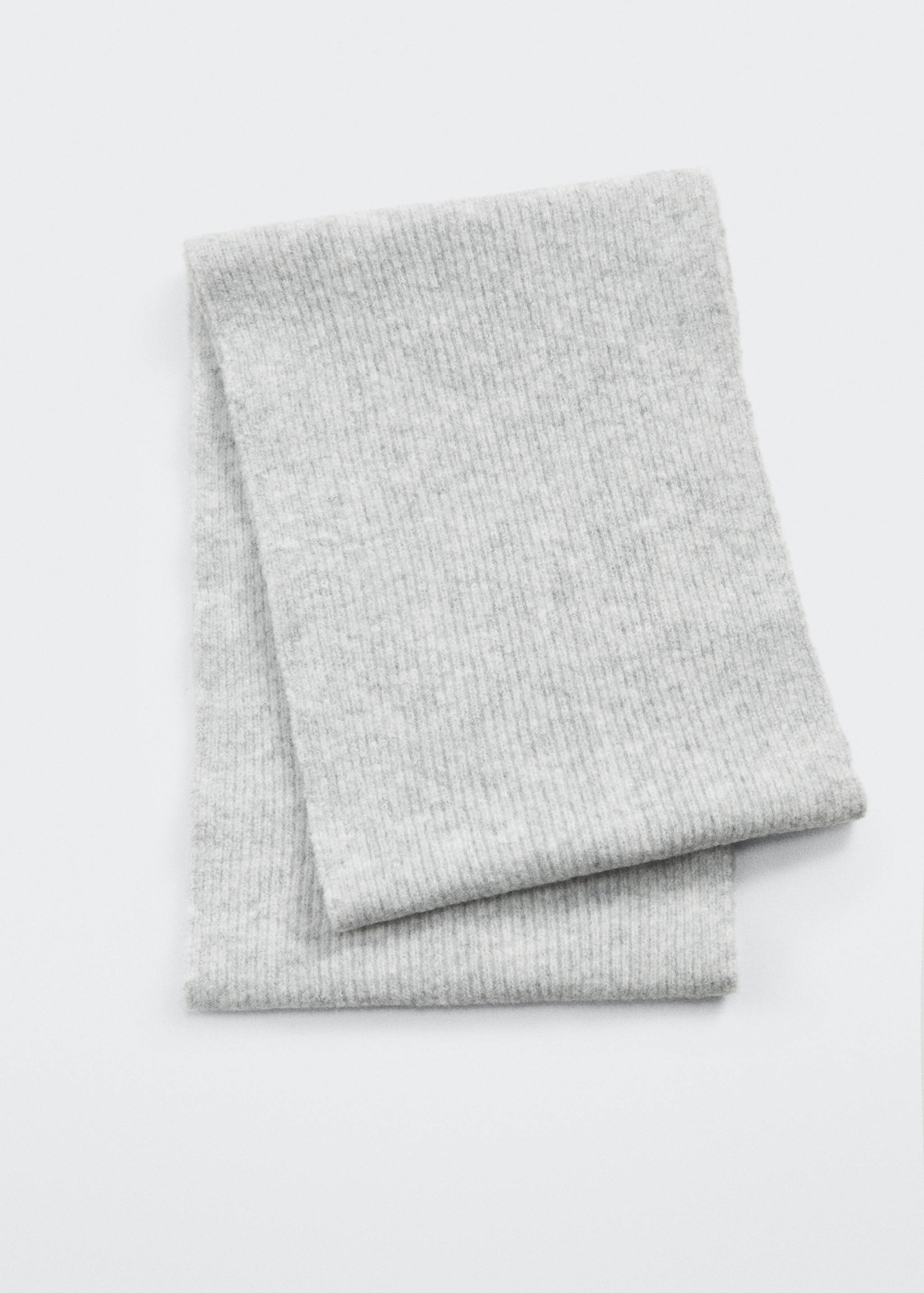 Knit scarf - Article without model